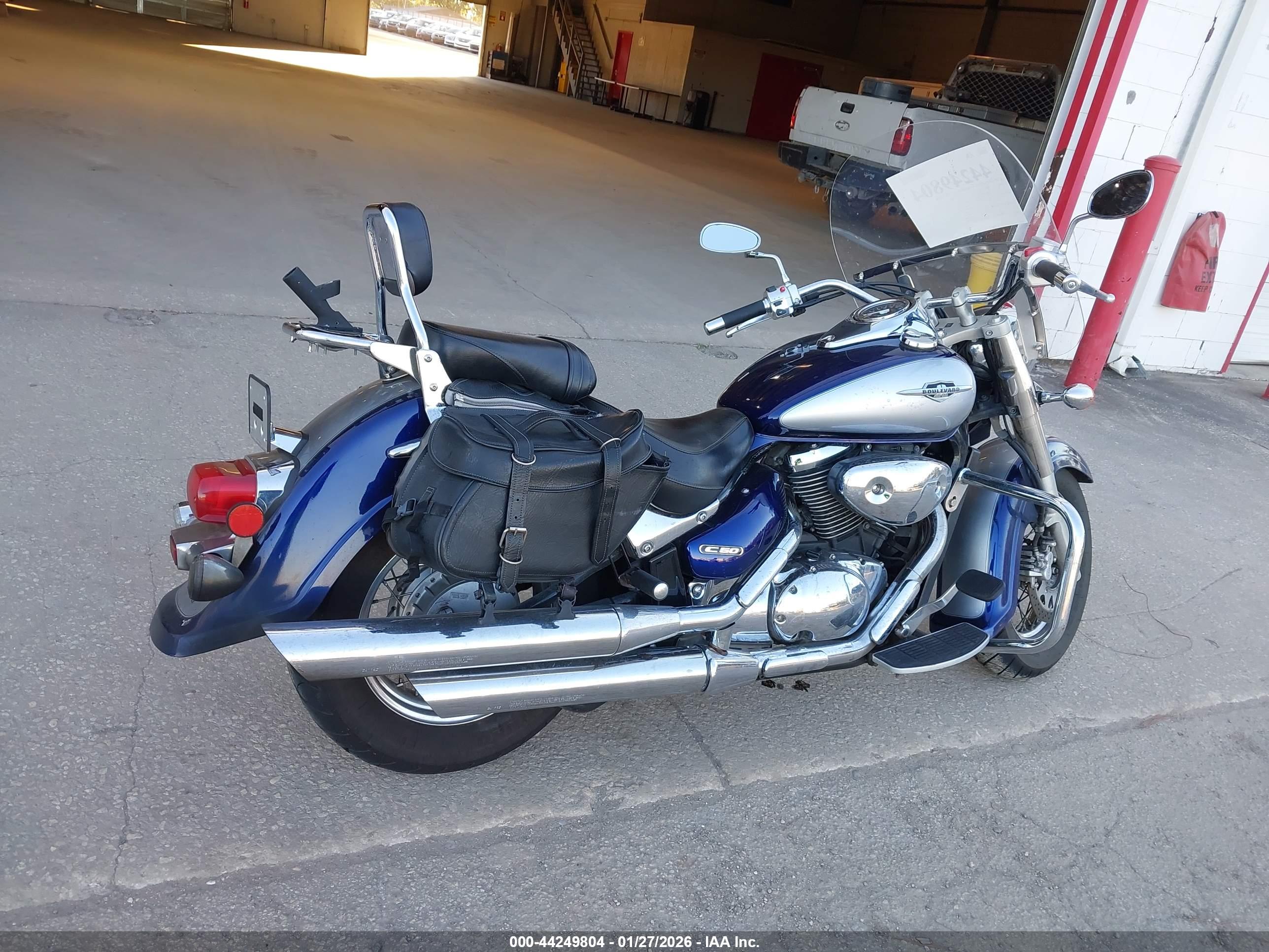 SUZUKI VL800 image 4