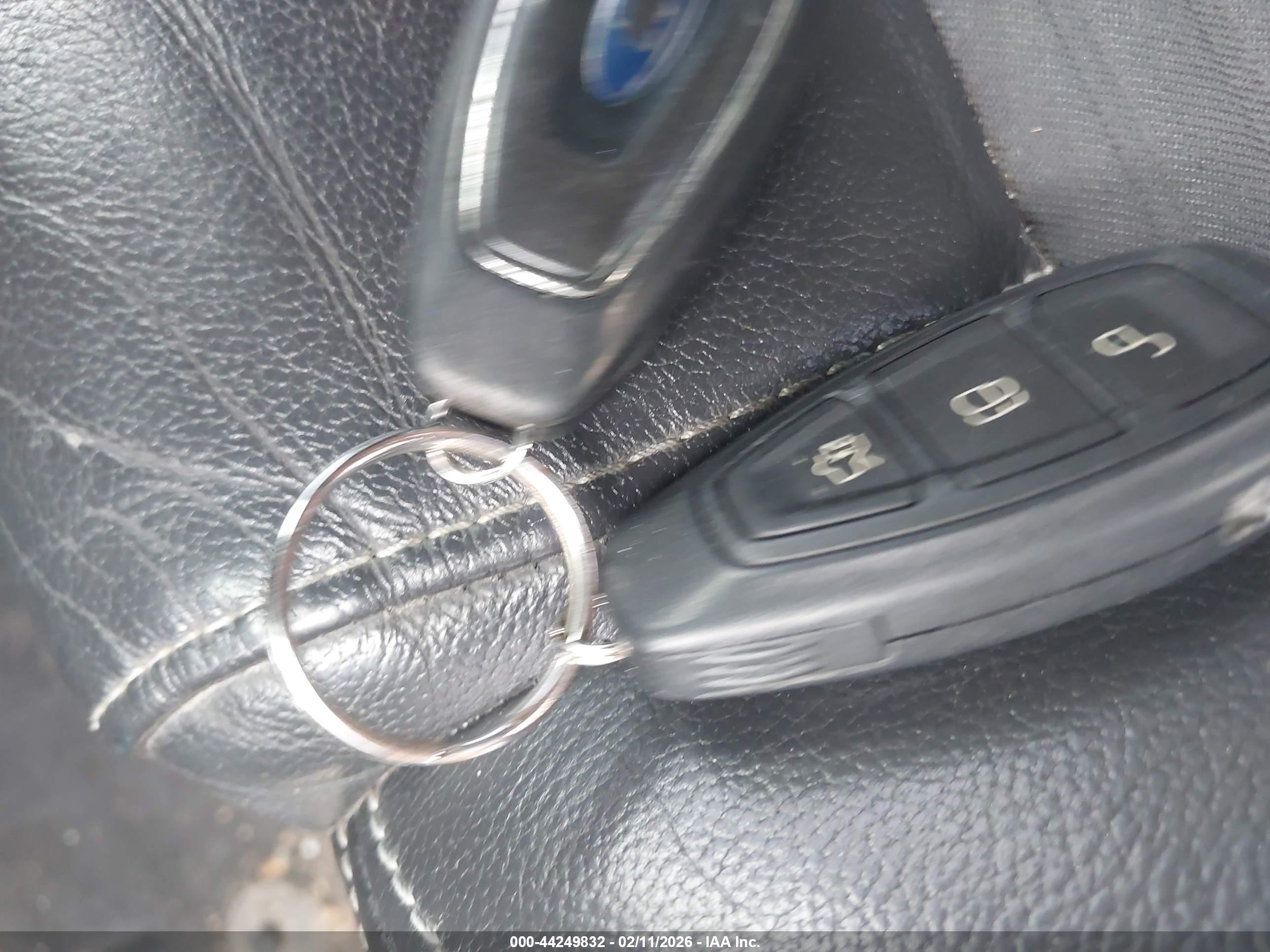 FORD FOCUS image 11