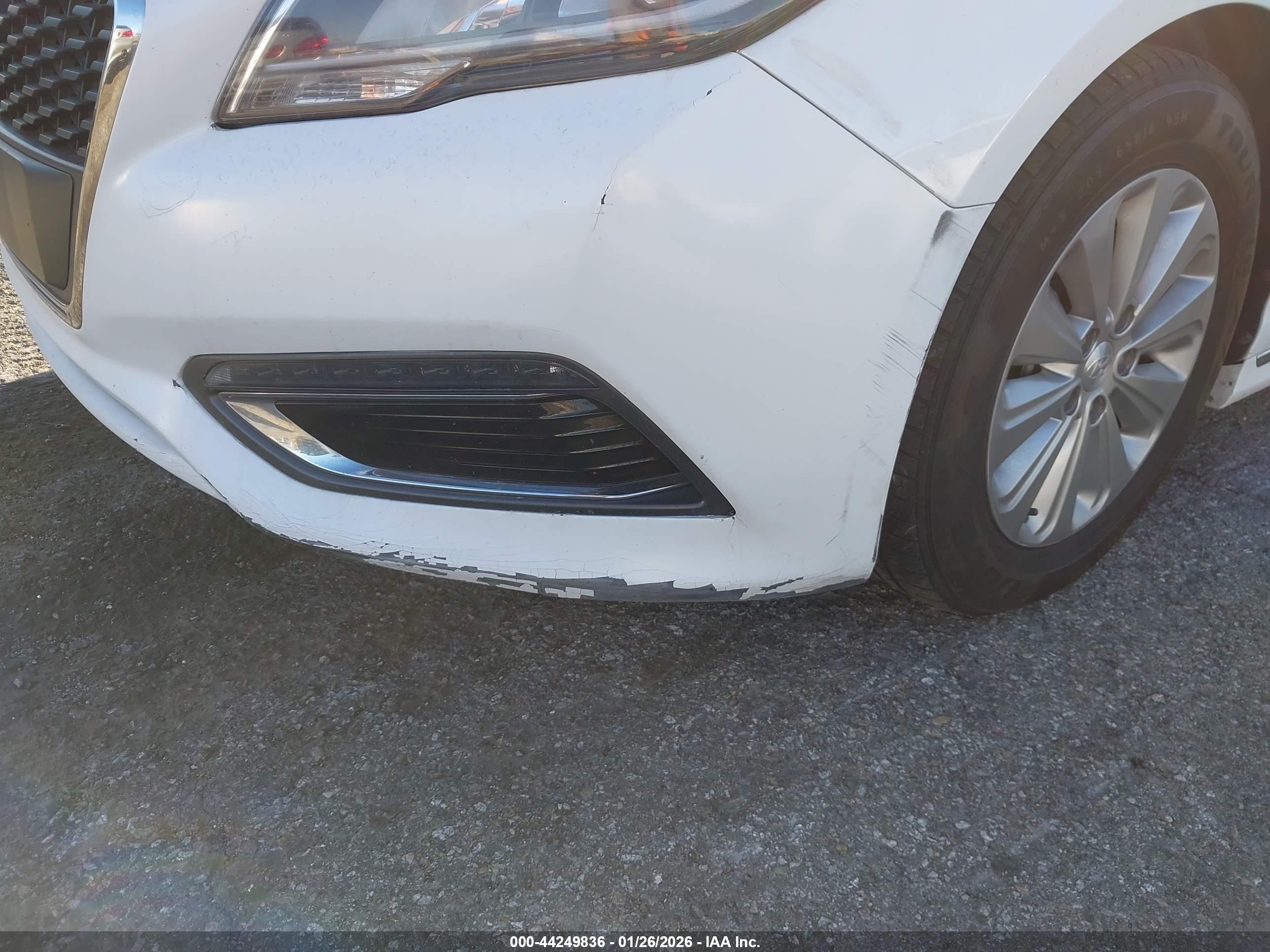 HYUNDAI SONATA image 6