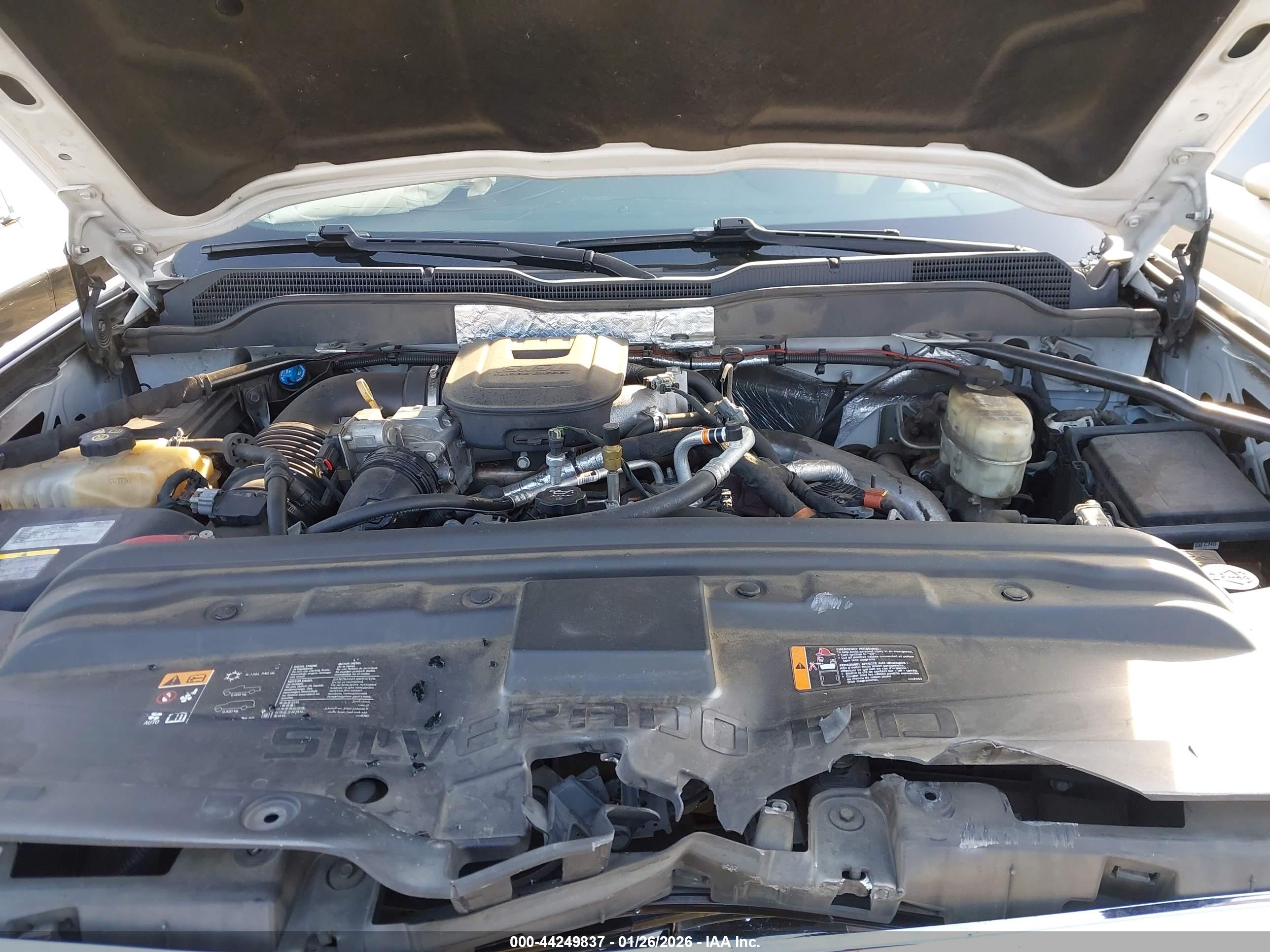 CHEVROLET SILVERADO image 10