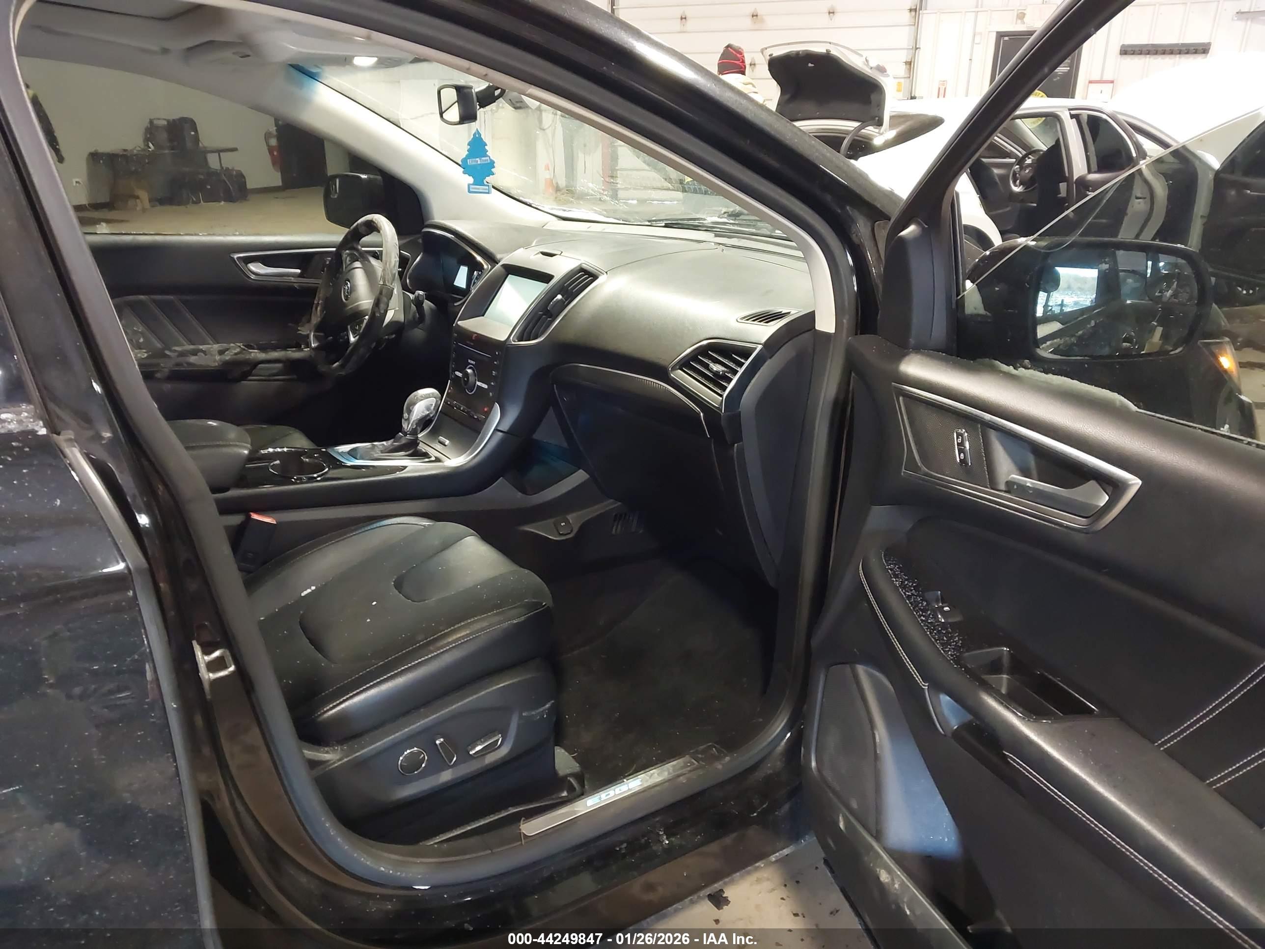 FORD EDGE image 5
