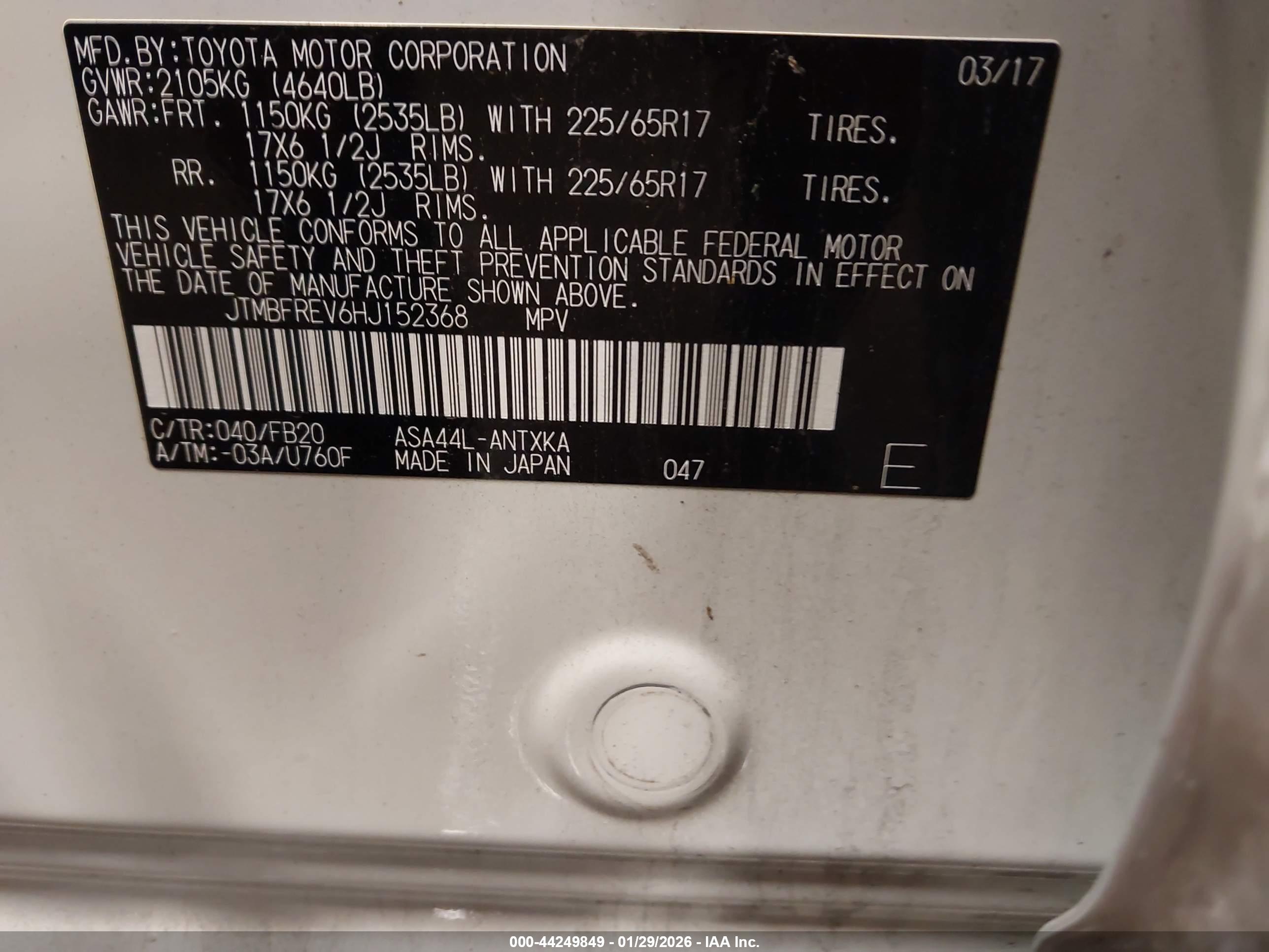 TOYOTA RAV4 image 9
