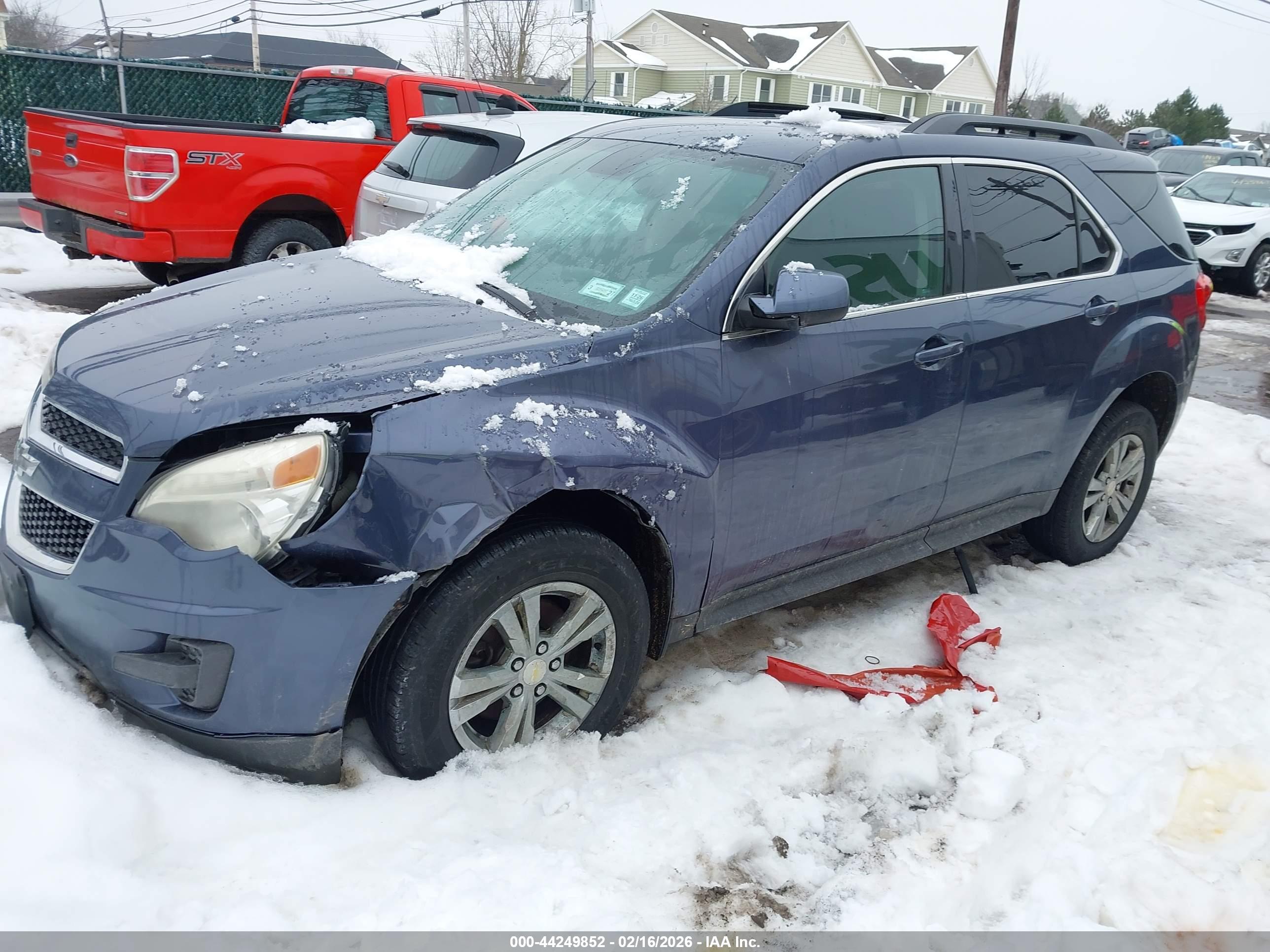CHEVROLET EQUINOX image 2