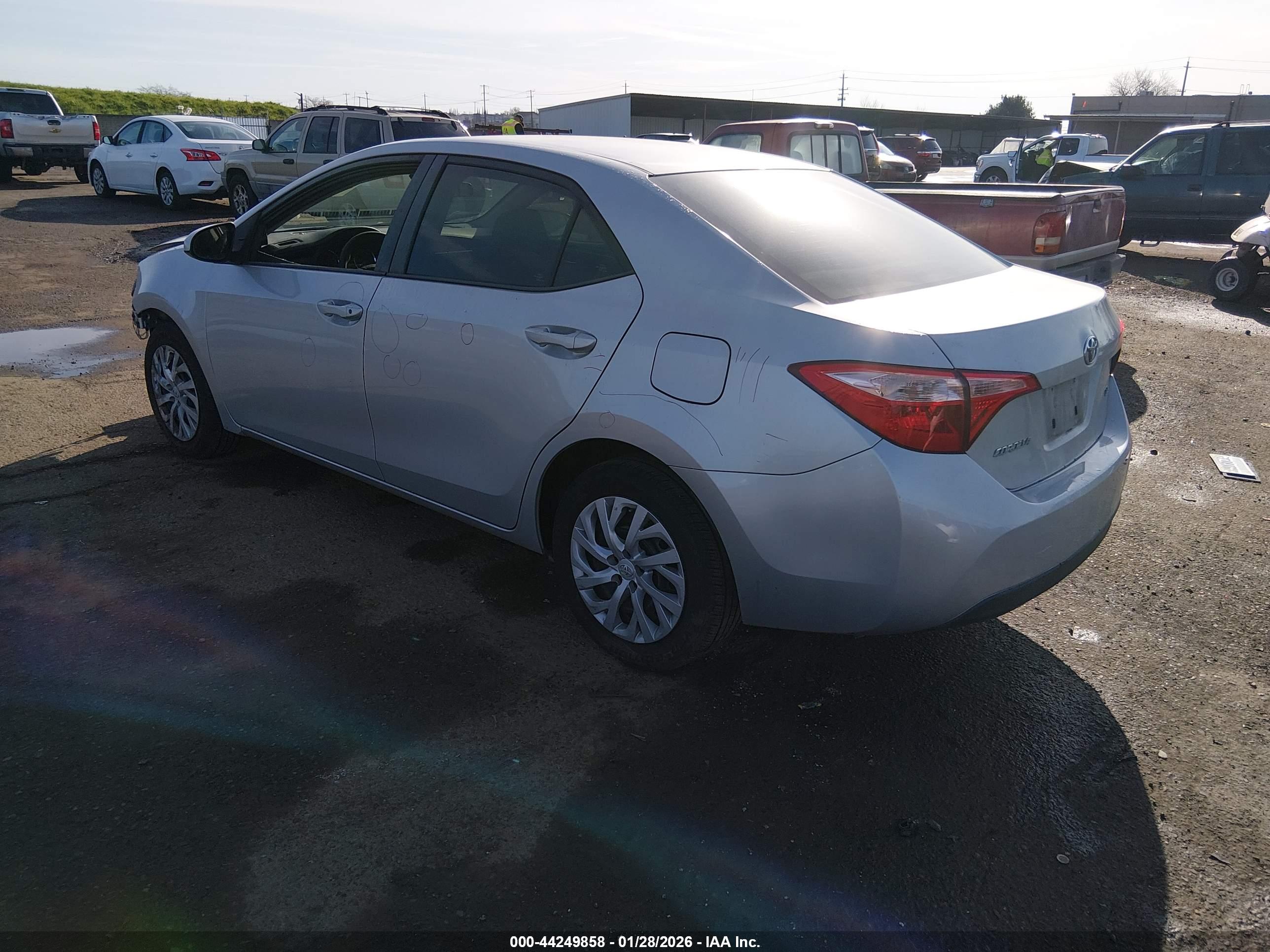 TOYOTA COROLLA image 3