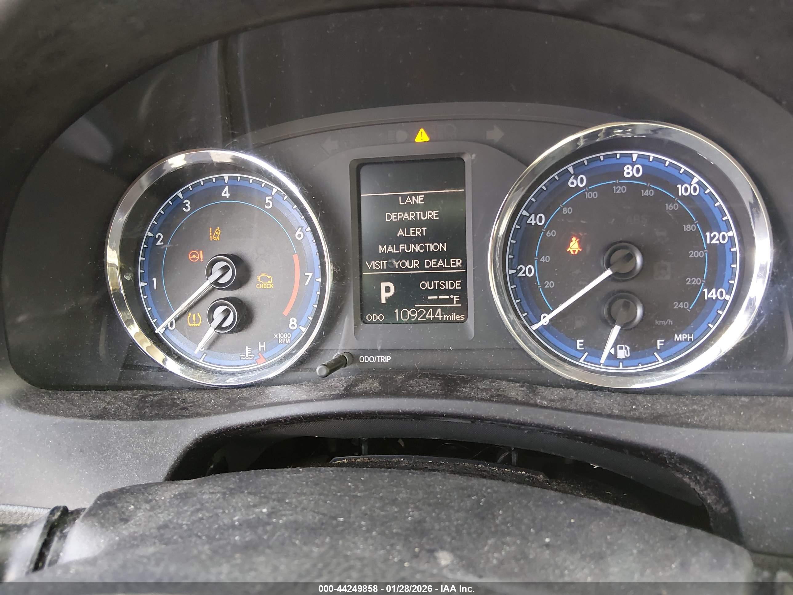 TOYOTA COROLLA image 7