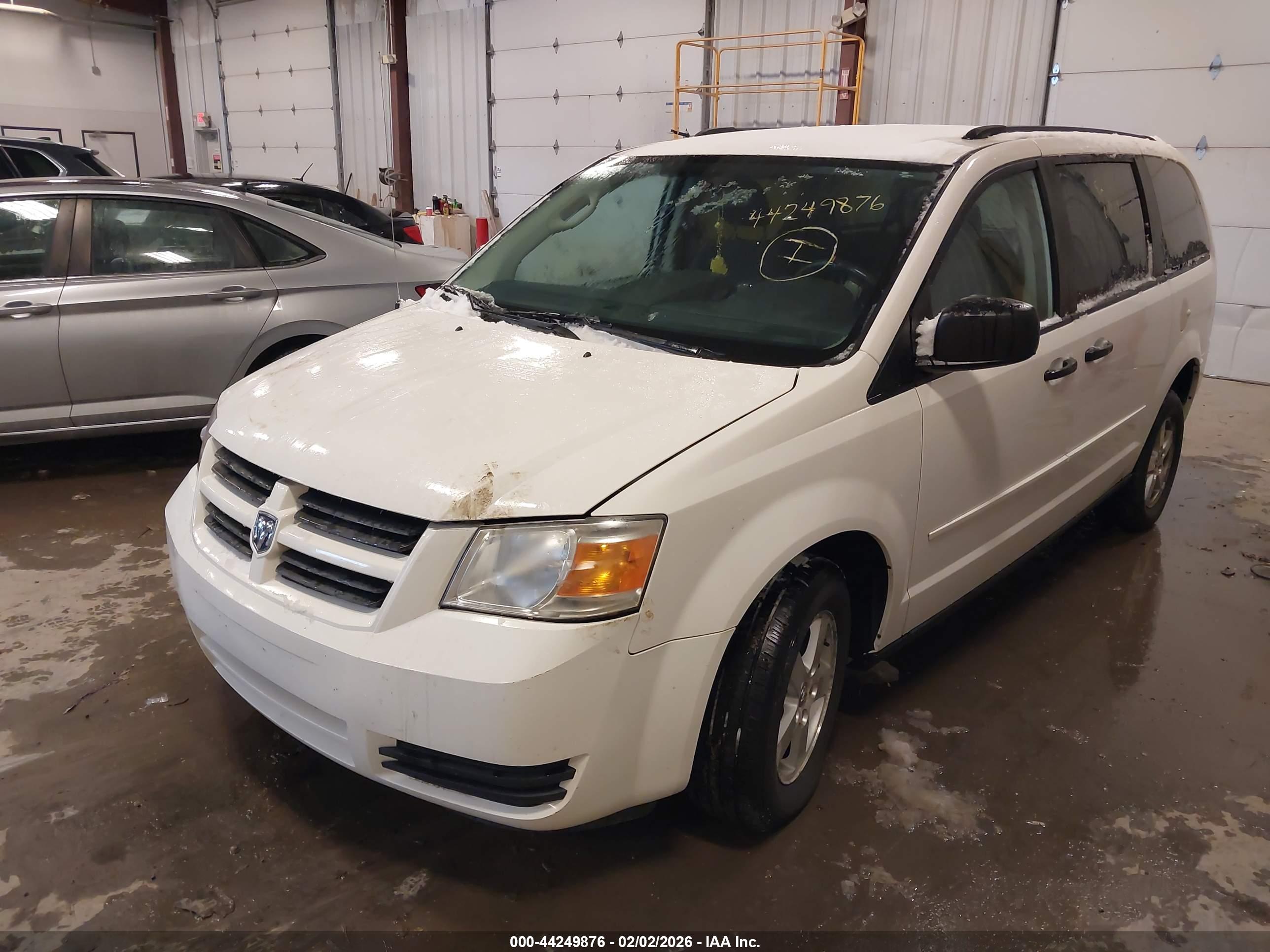 DODGE GRAND image 2