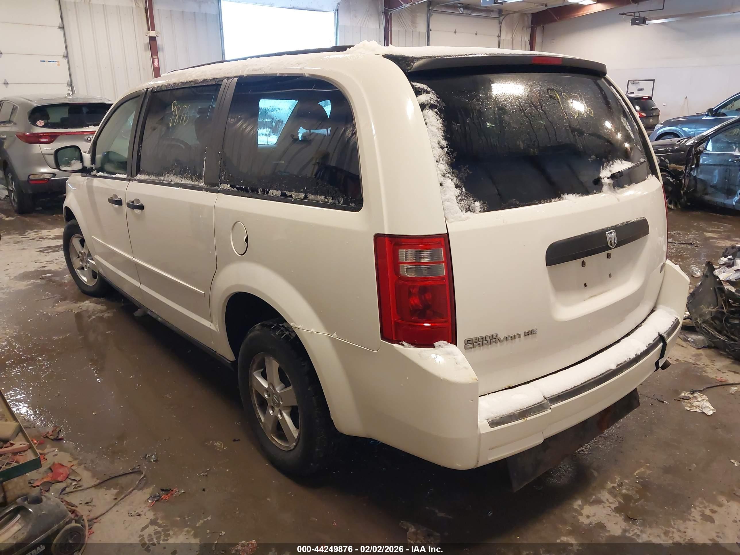 DODGE GRAND image 3
