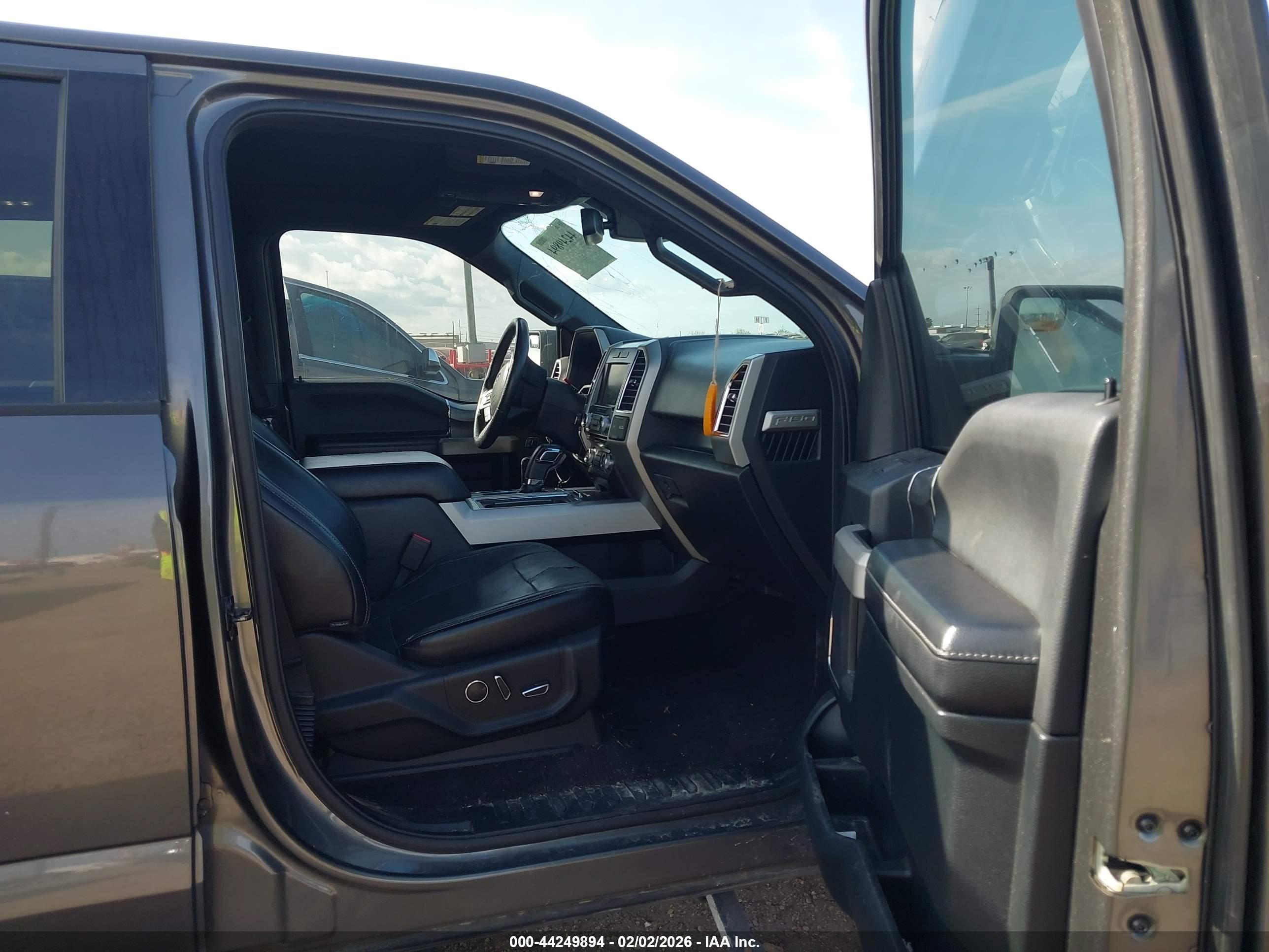 FORD F-150 image 5