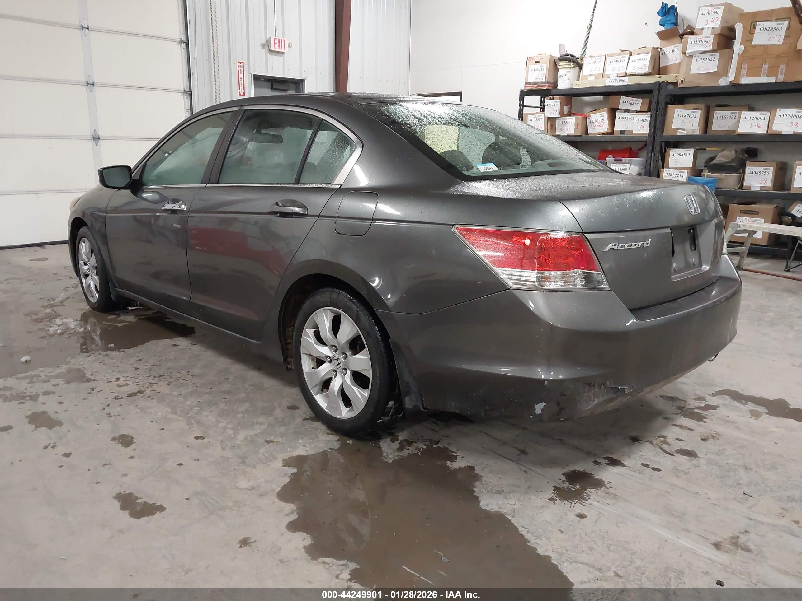 HONDA ACCORD image 3