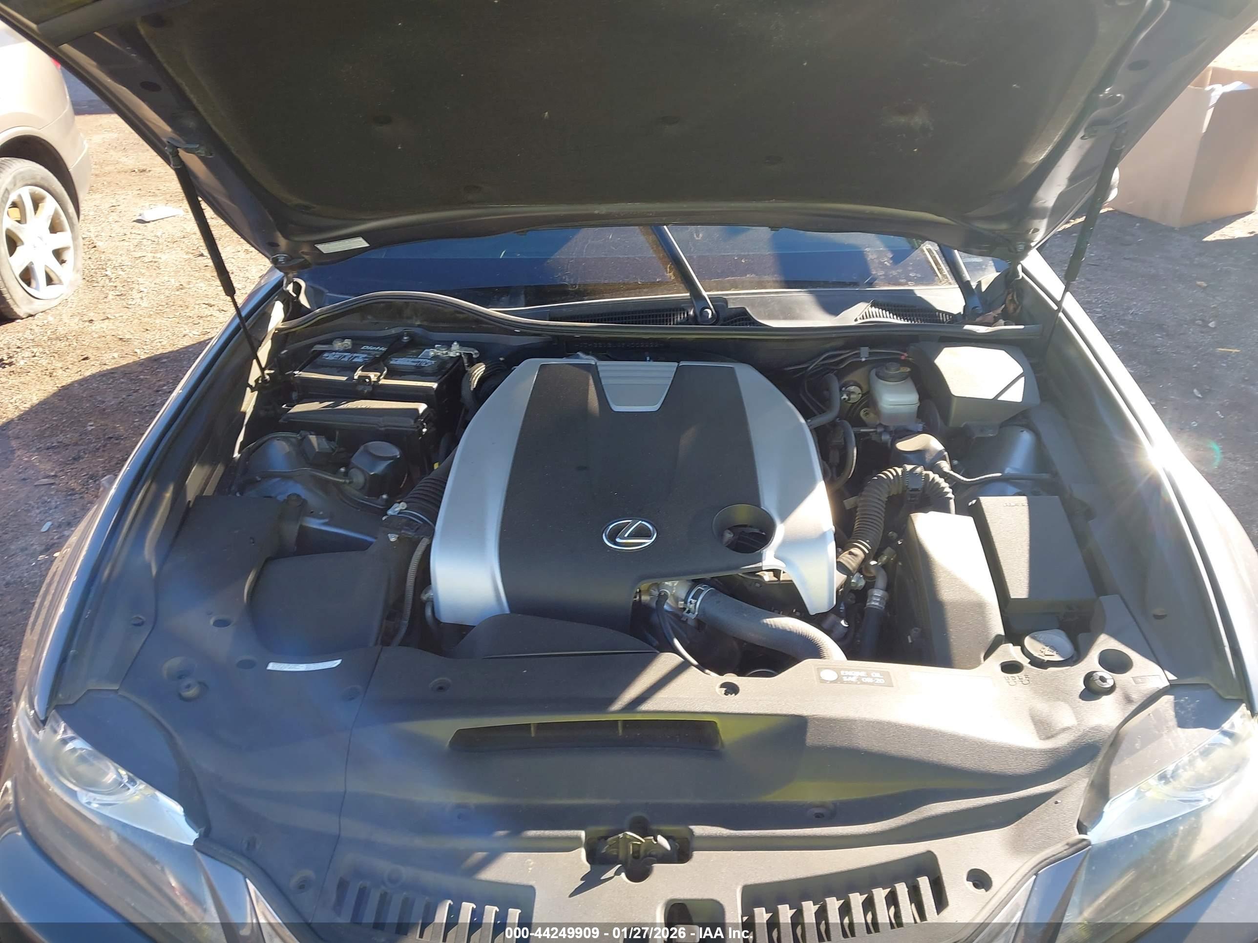 LEXUS GS image 10