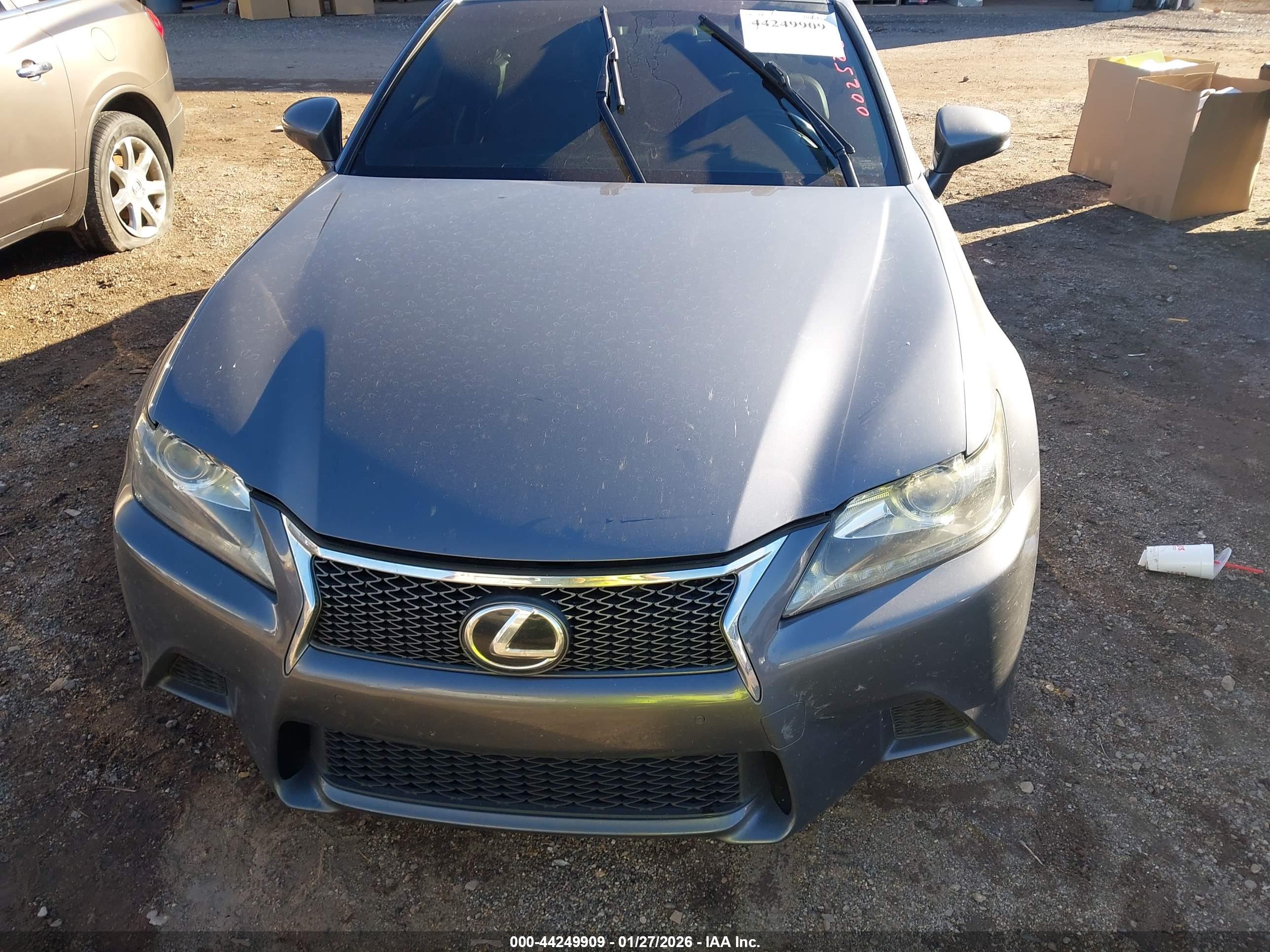 LEXUS GS image 6