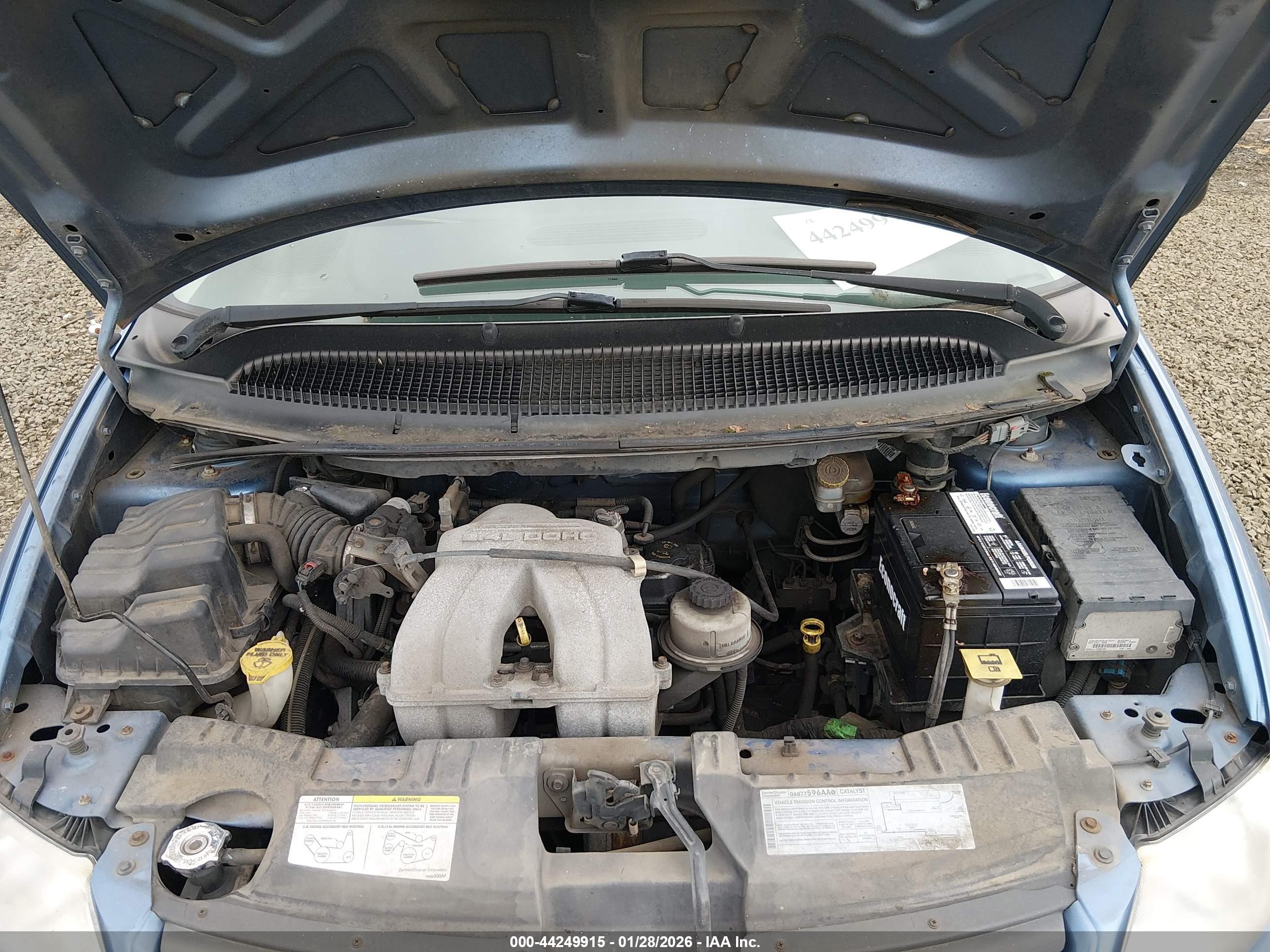 DODGE CARAVAN image 10