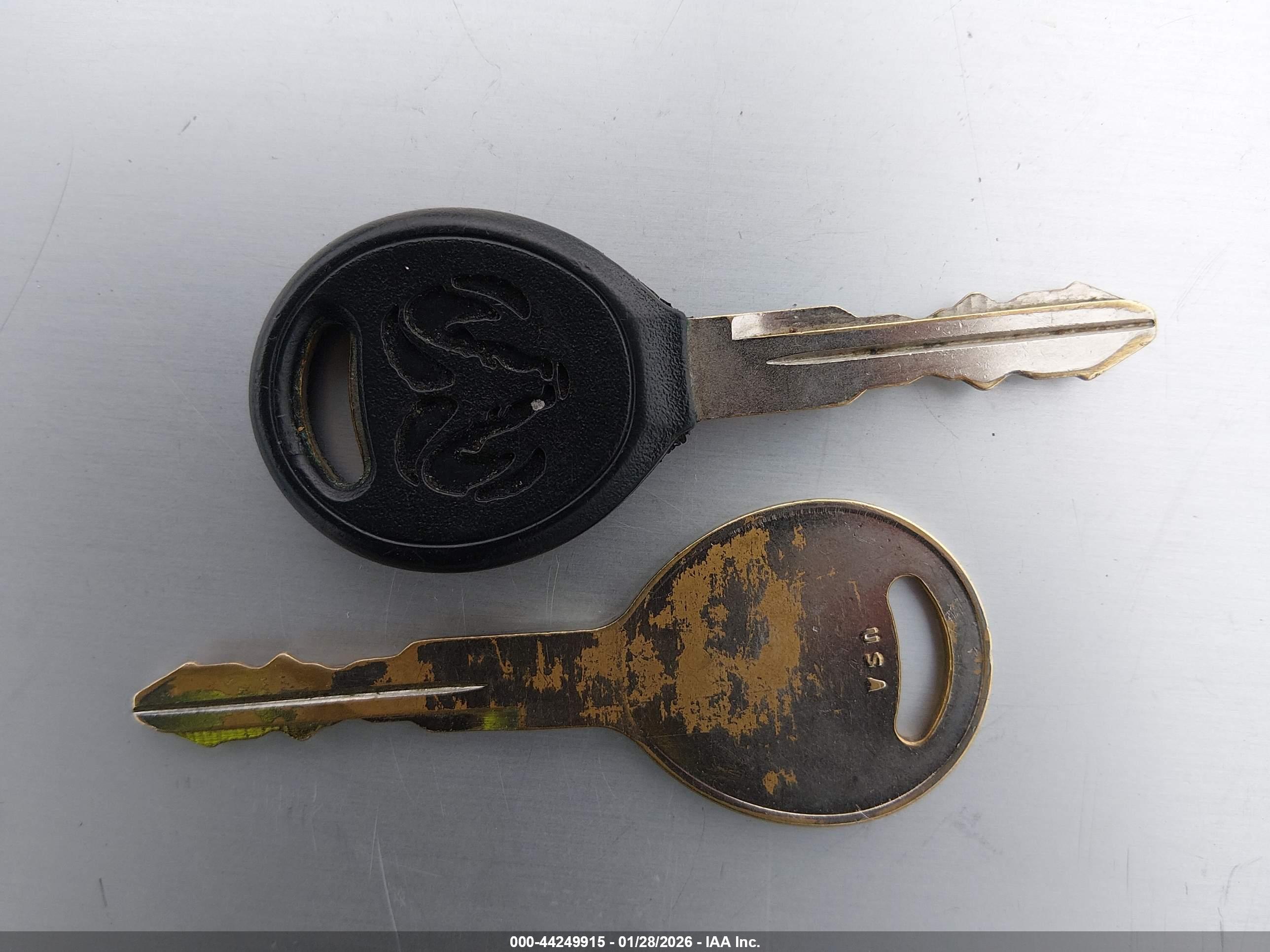 DODGE CARAVAN image 11