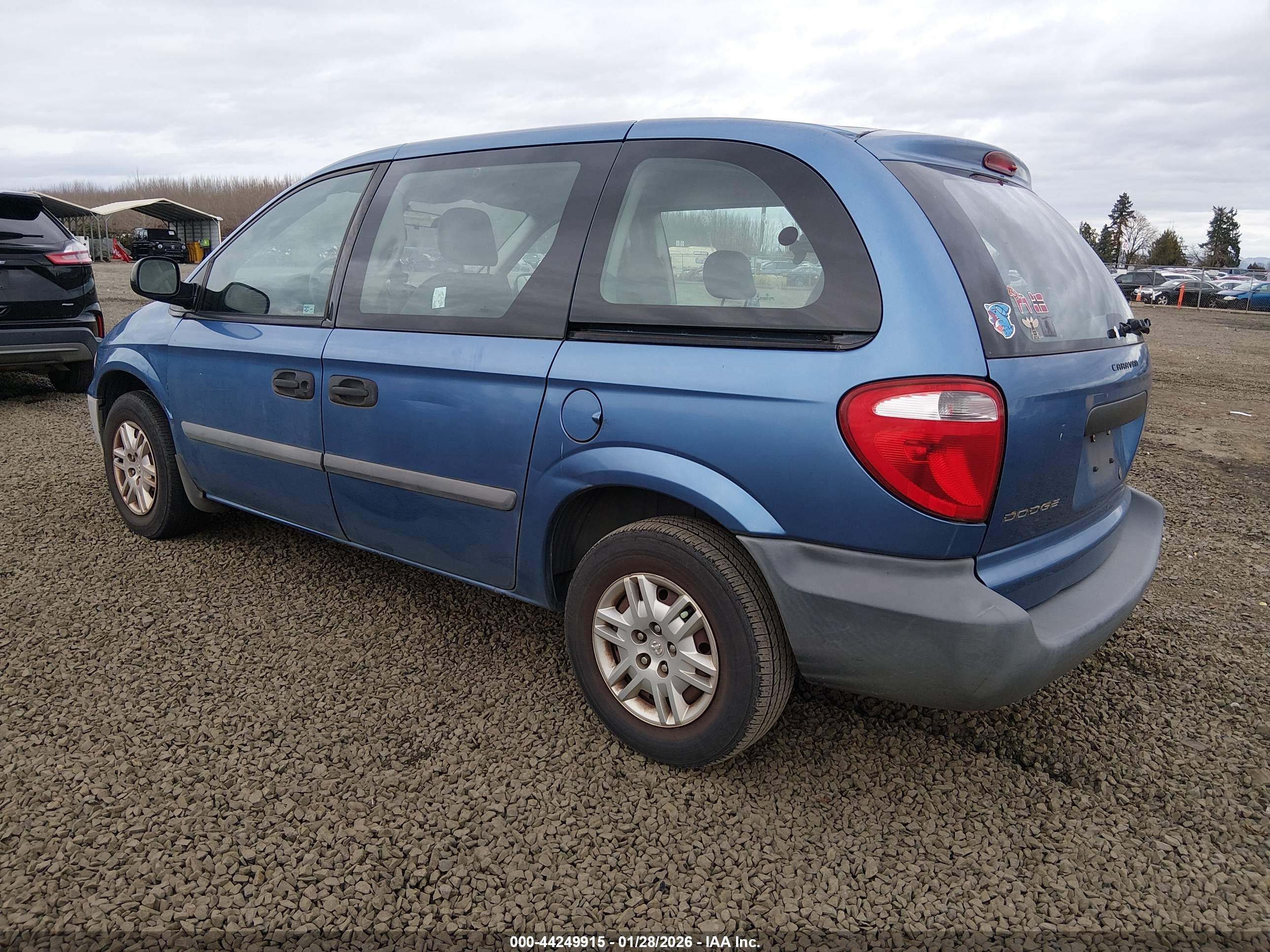 DODGE CARAVAN image 3