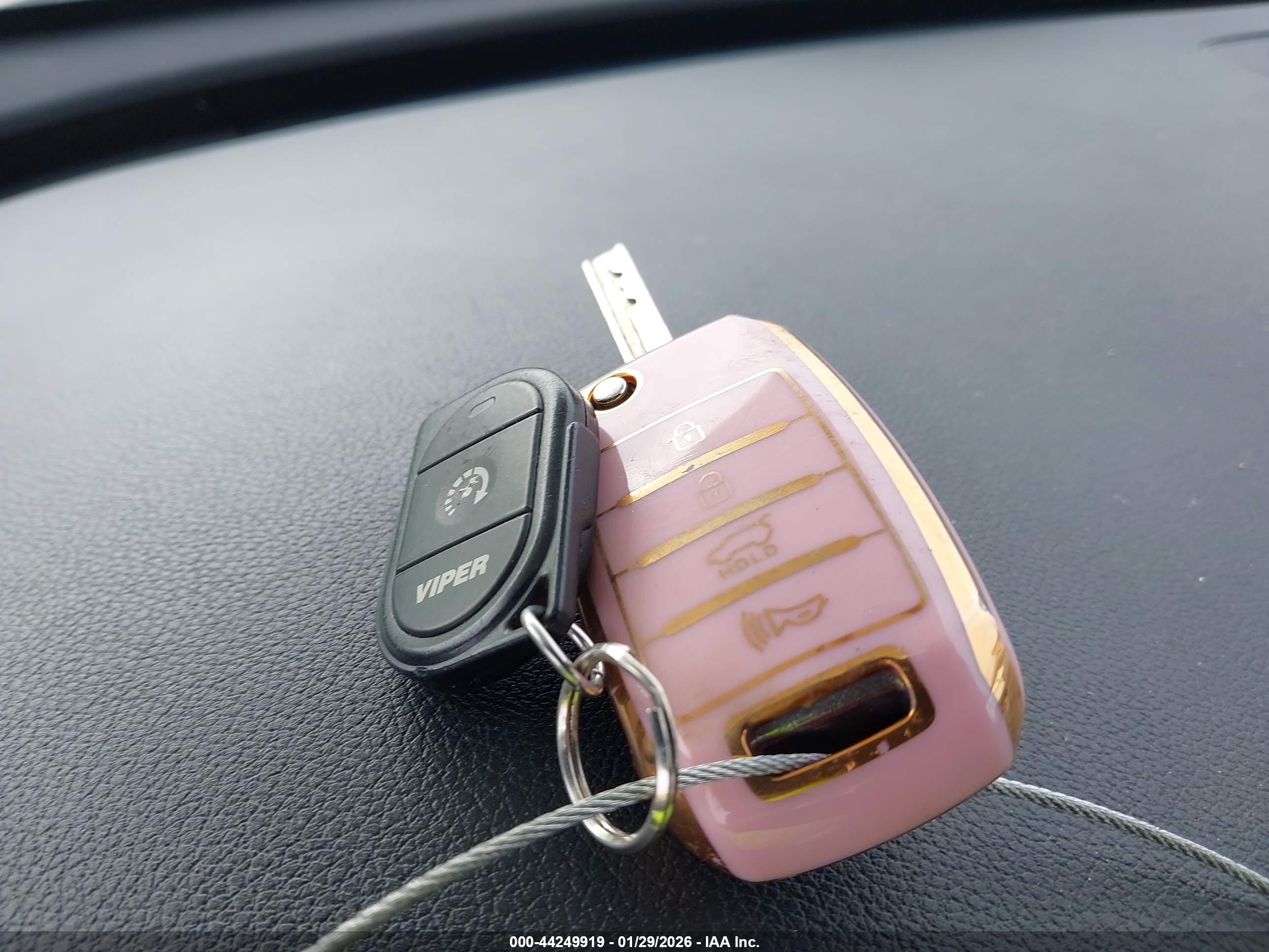 KIA SORENTO image 11