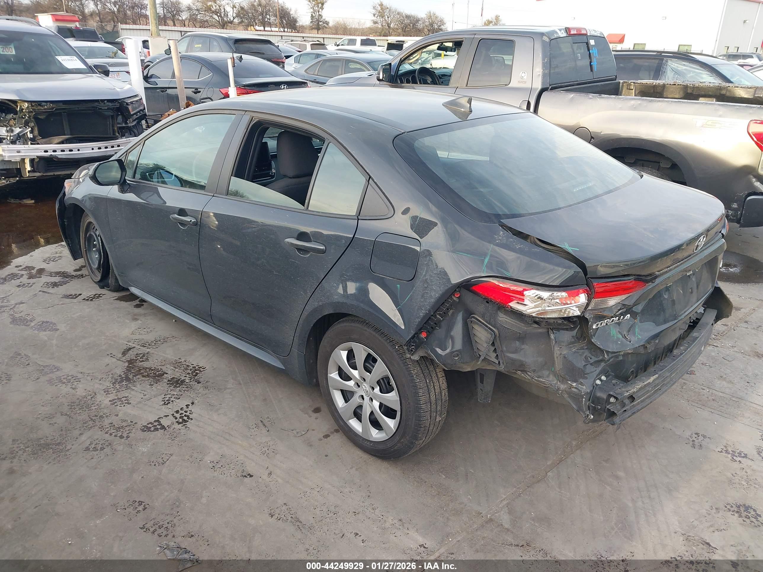 TOYOTA COROLLA image 3