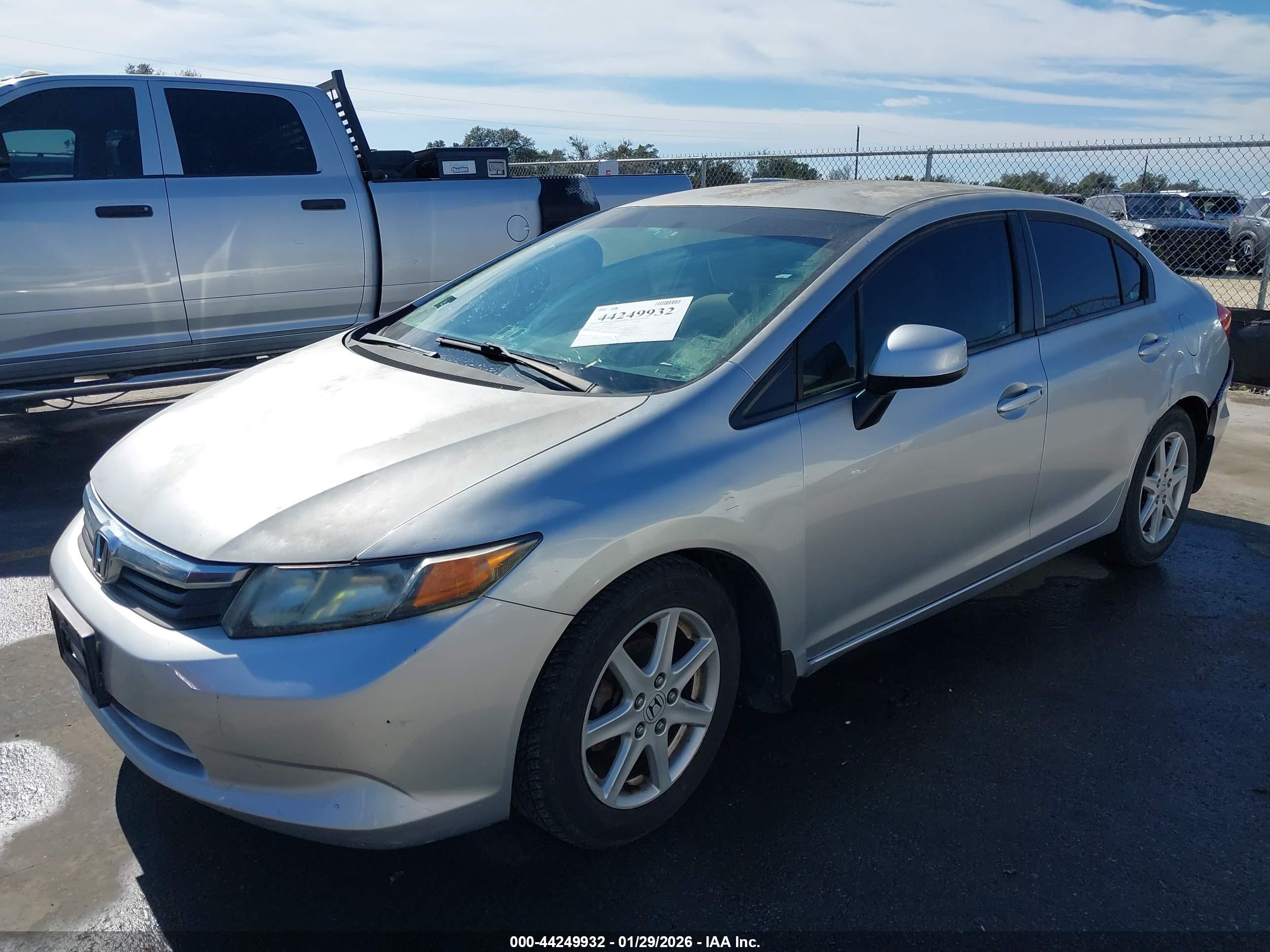 HONDA CIVIC image 2