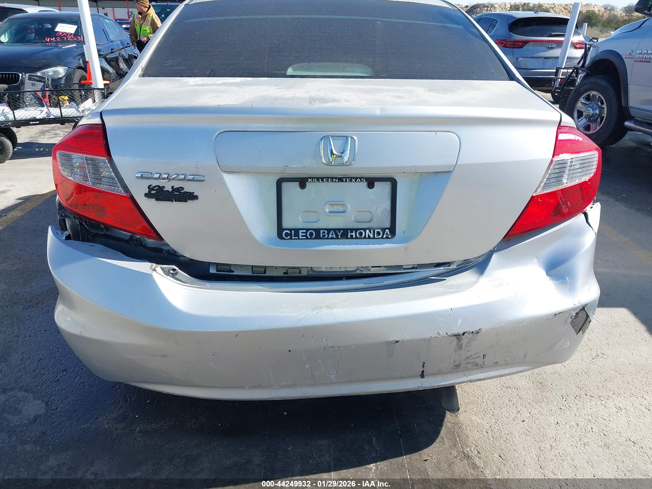 HONDA CIVIC image 6
