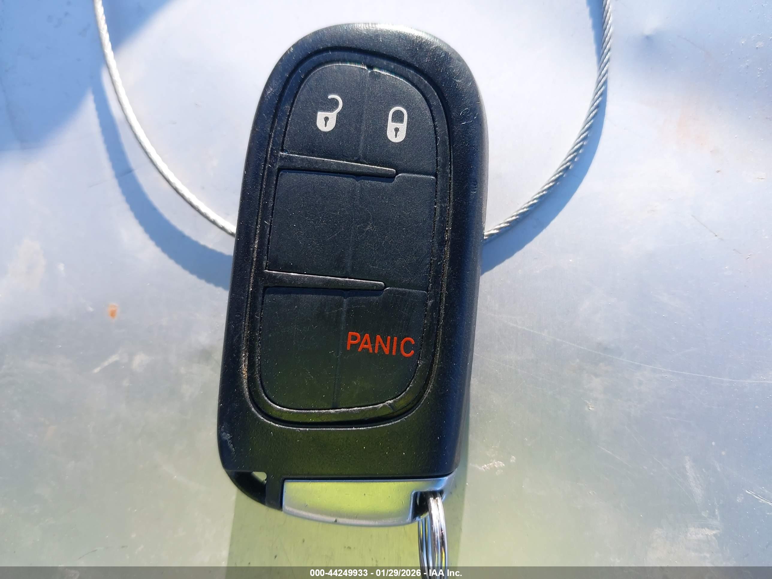 JEEP CHEROKEE image 11