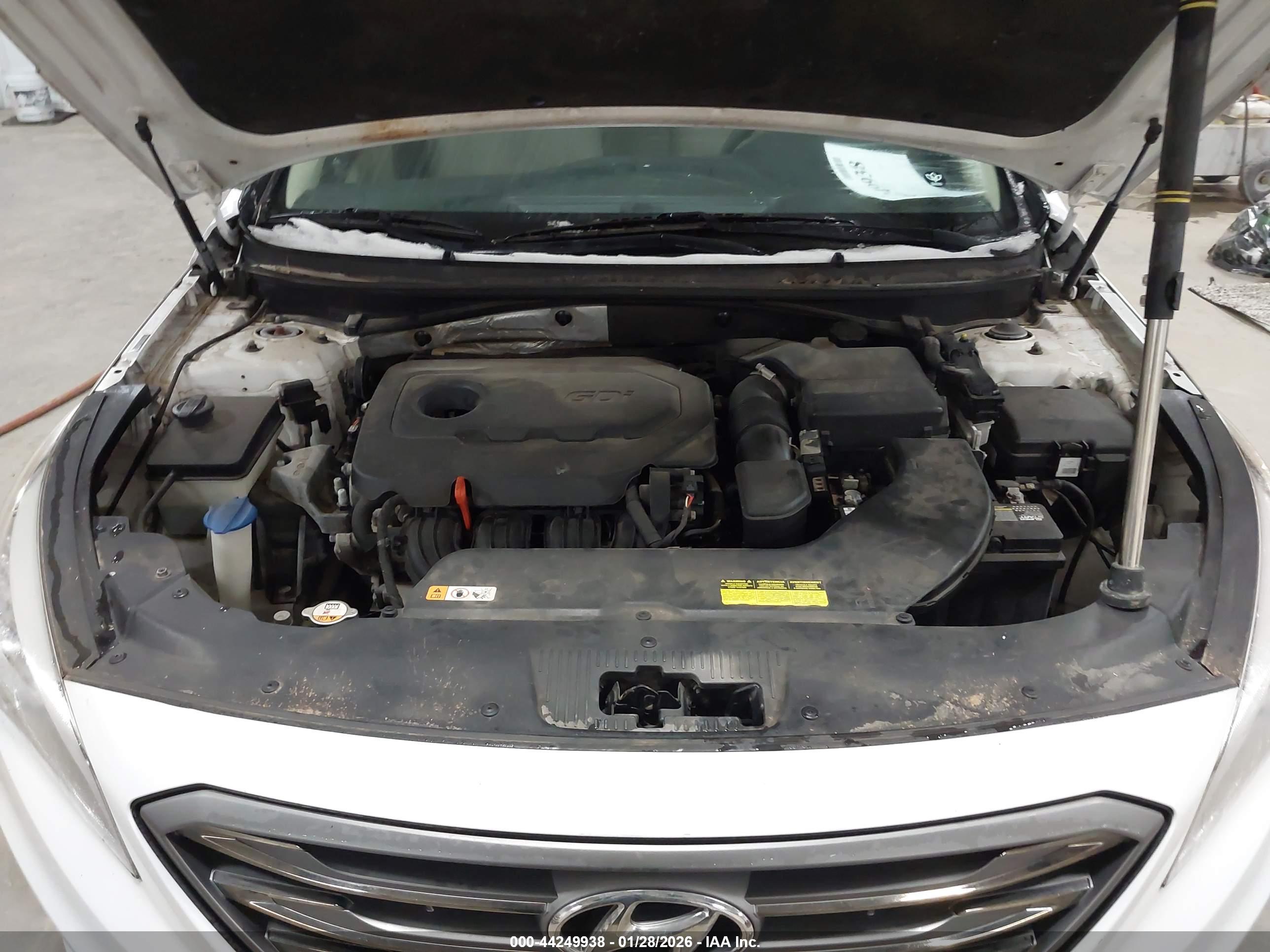 HYUNDAI SONATA image 10
