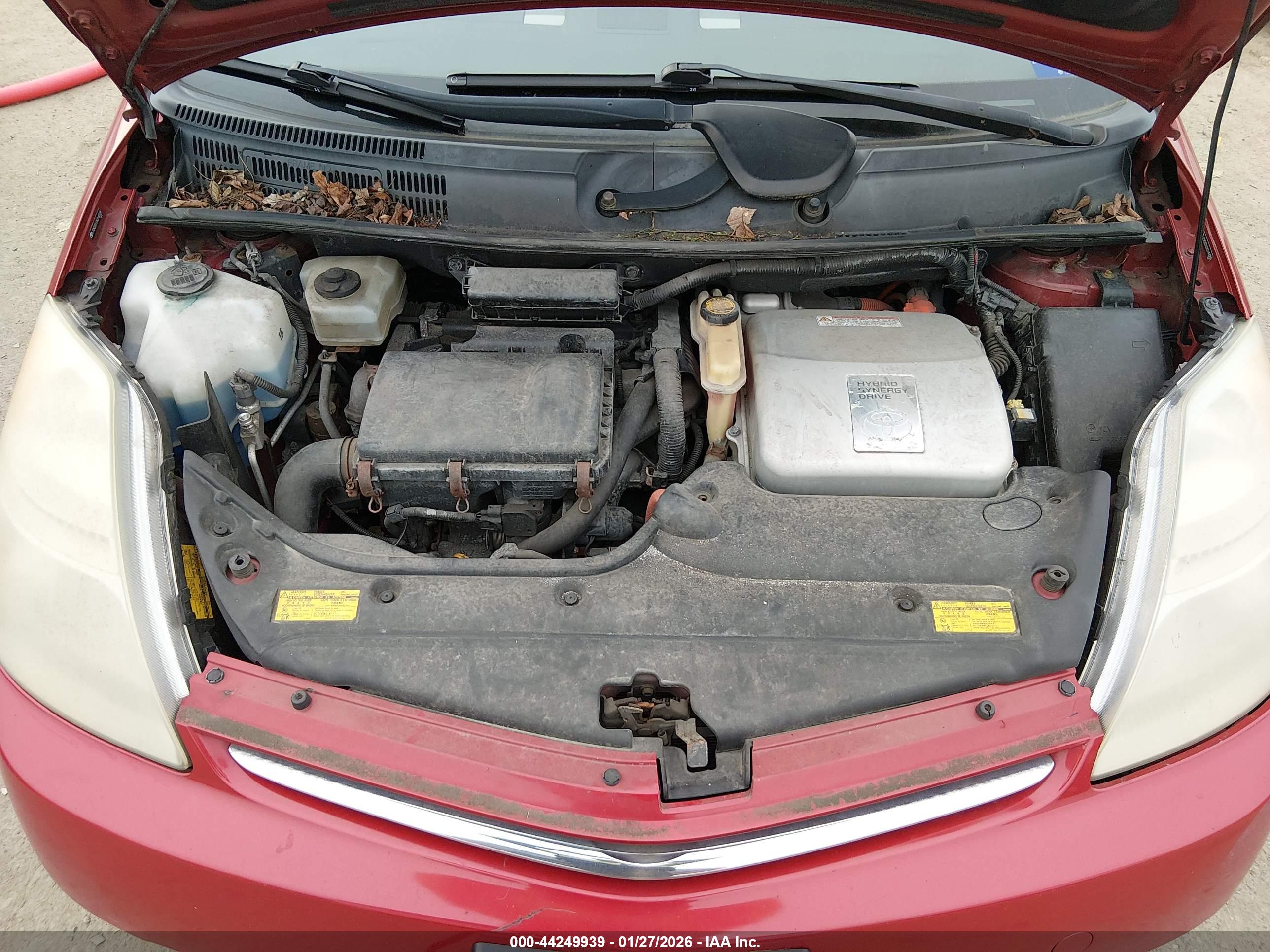 TOYOTA PRIUS image 10