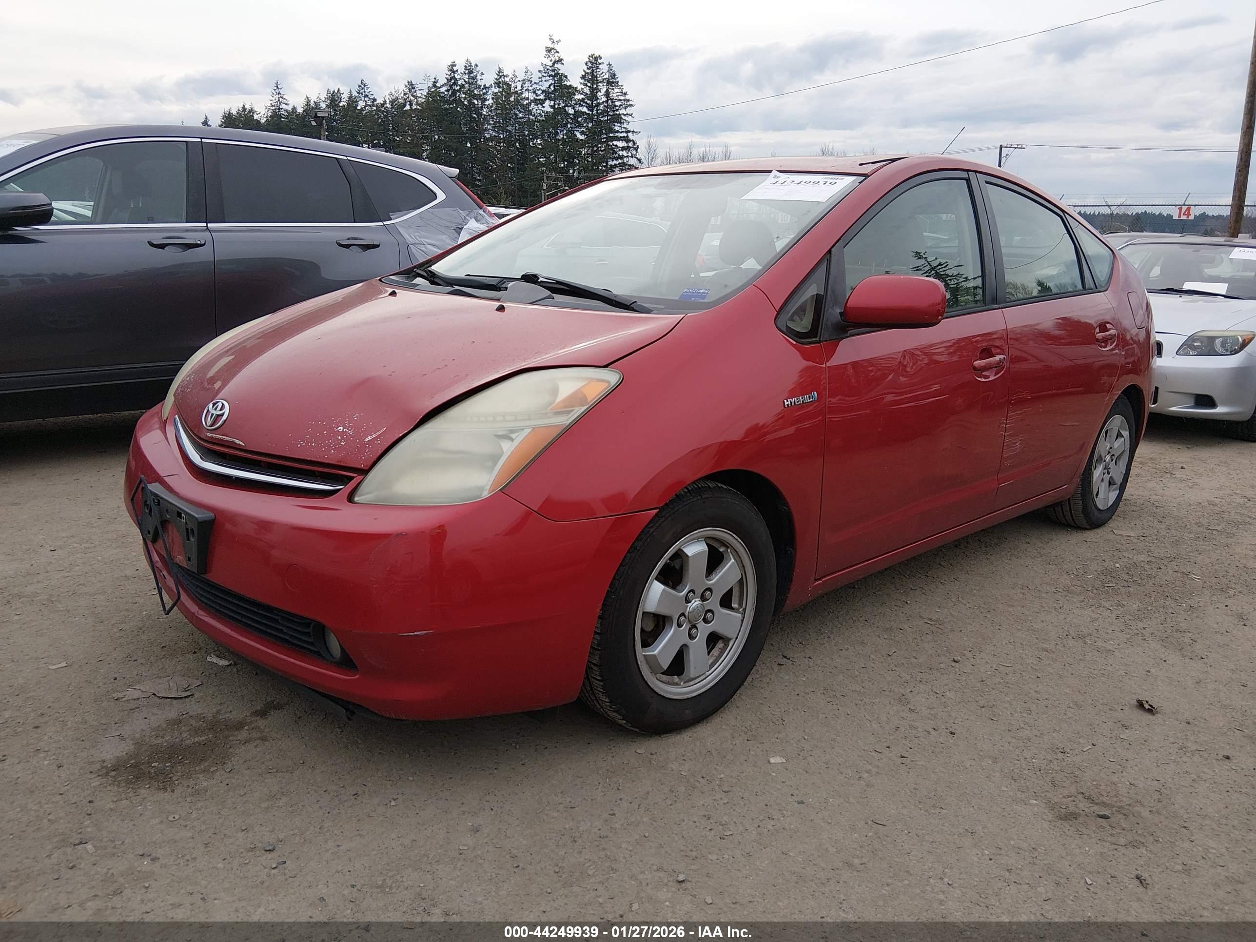 TOYOTA PRIUS image 2