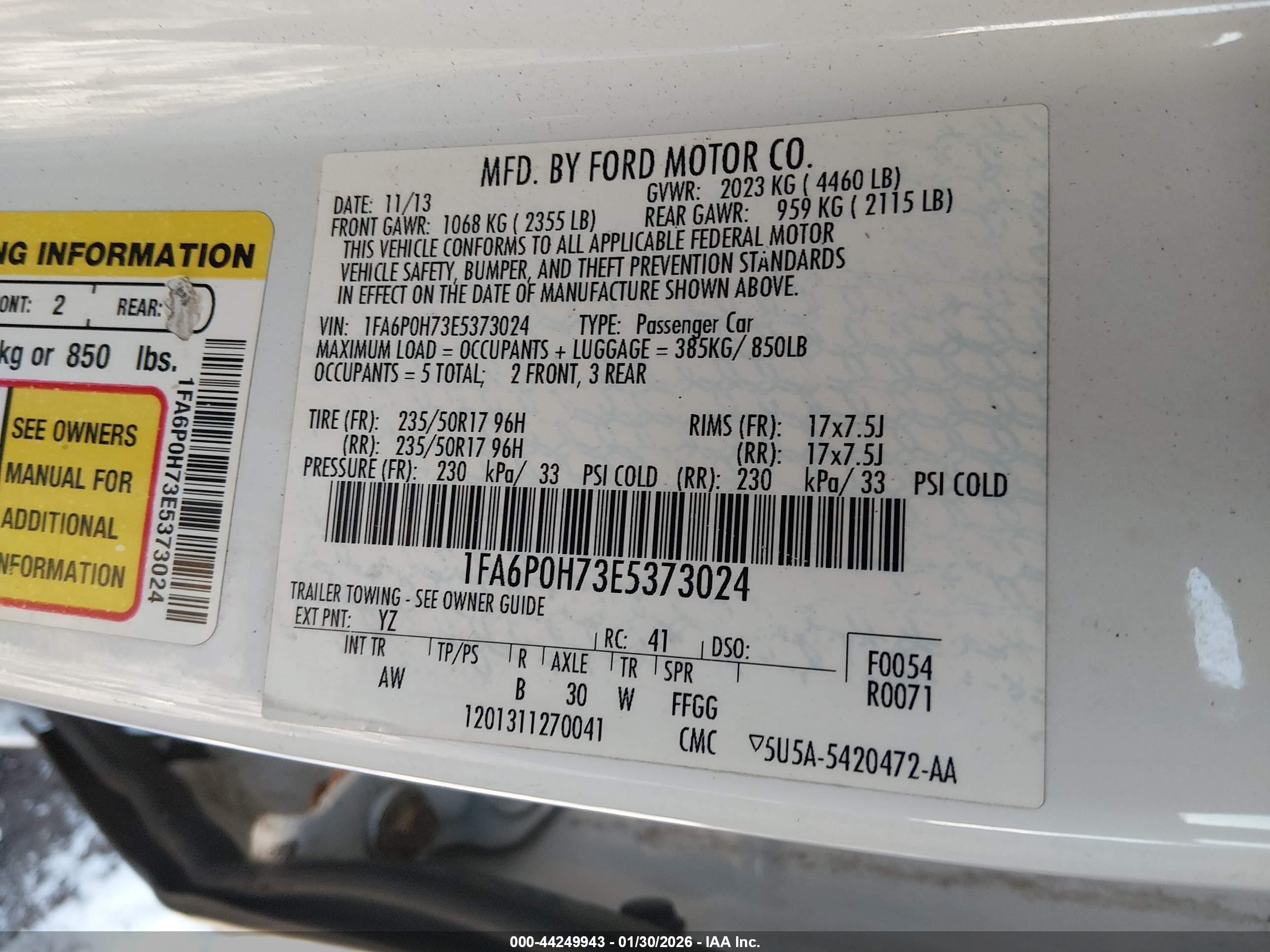 FORD FUSION image 9