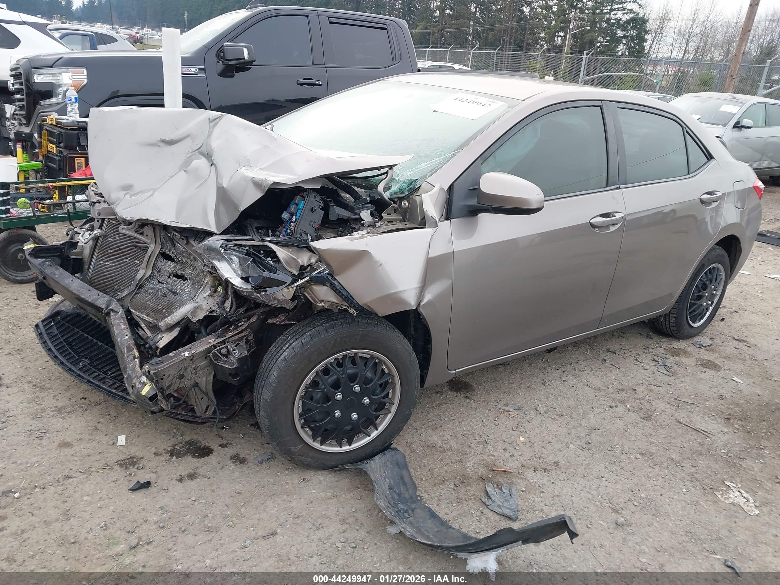 TOYOTA COROLLA image 2