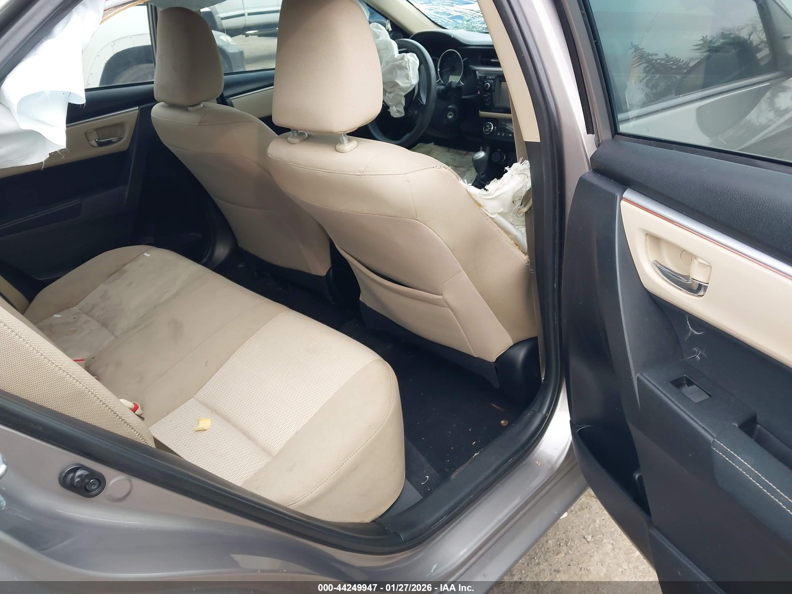 TOYOTA COROLLA image 8