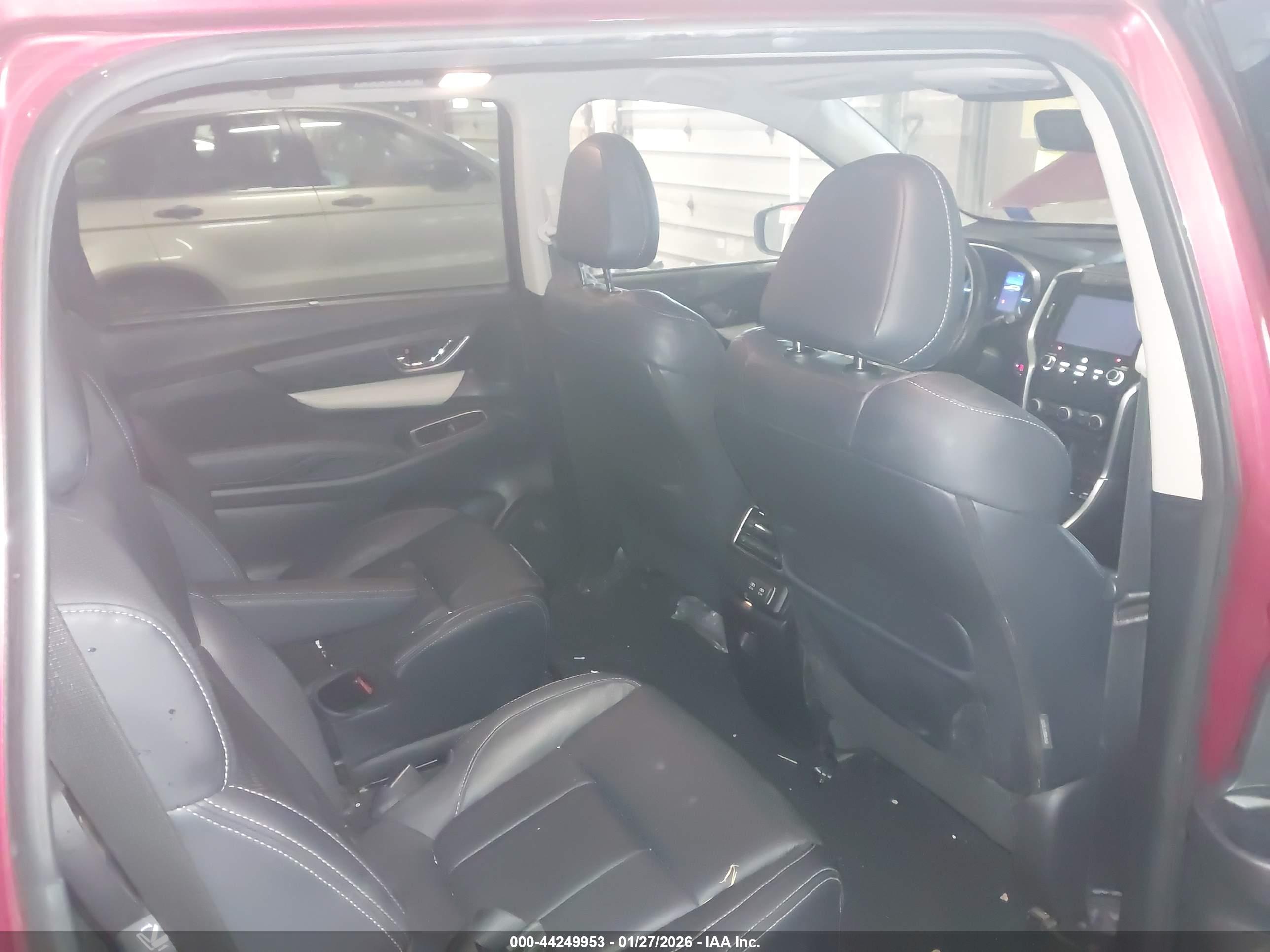SUBARU ASCENT image 8