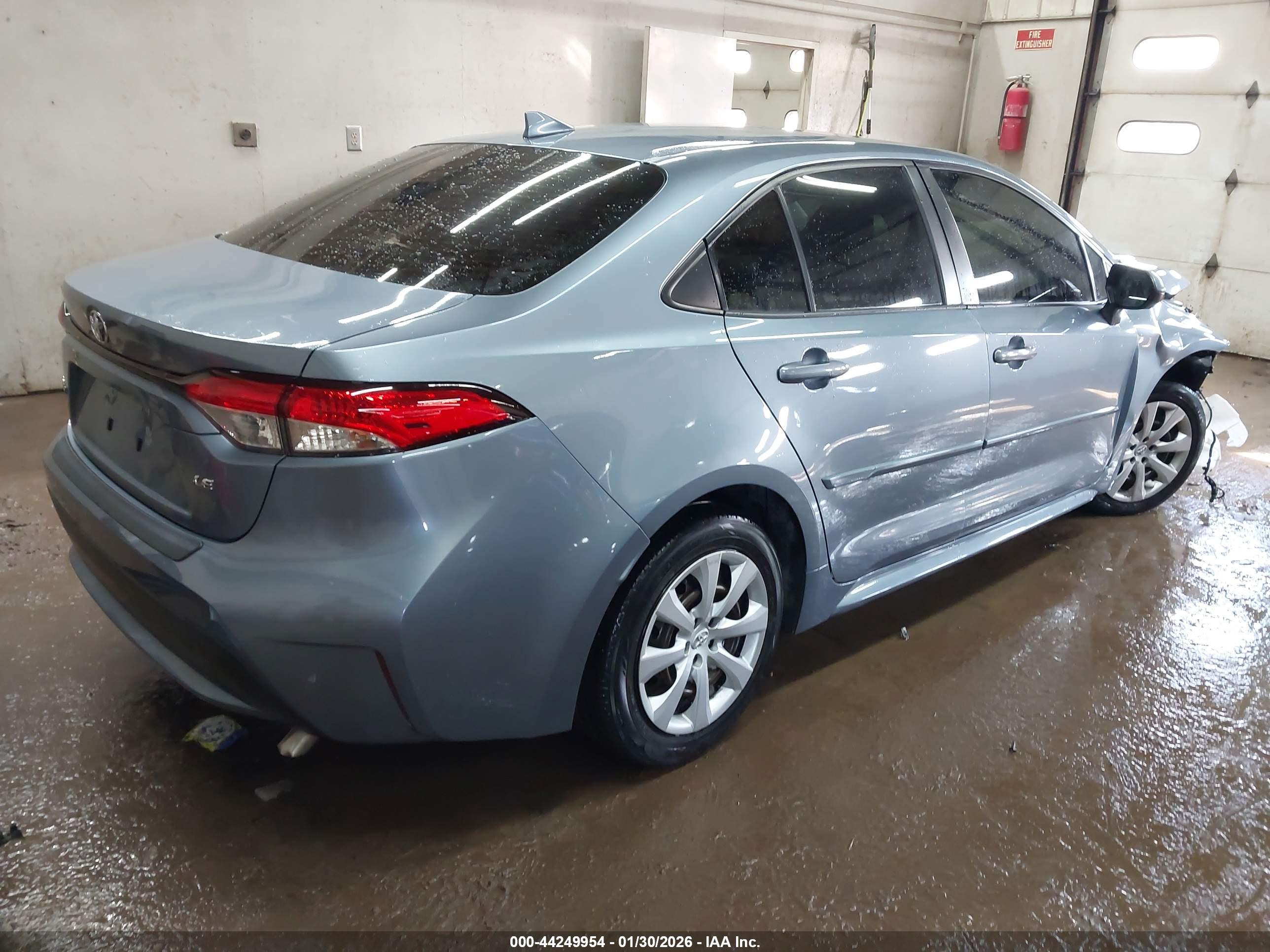 TOYOTA COROLLA image 4