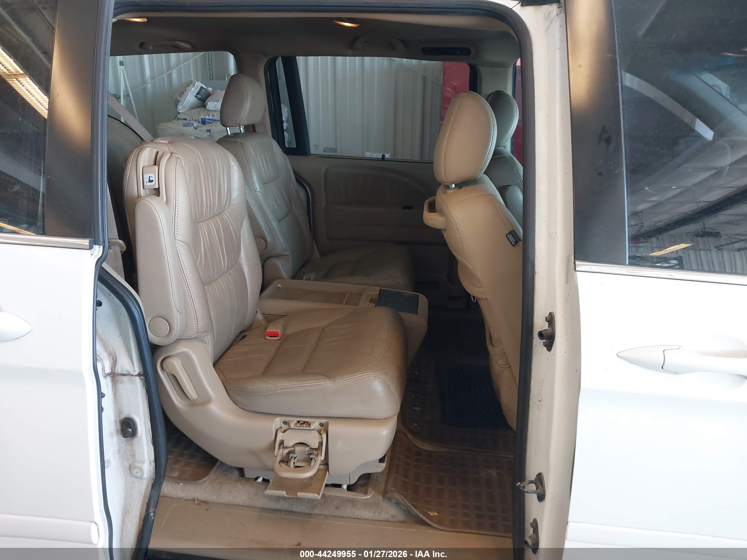 HONDA ODYSSEY image 8