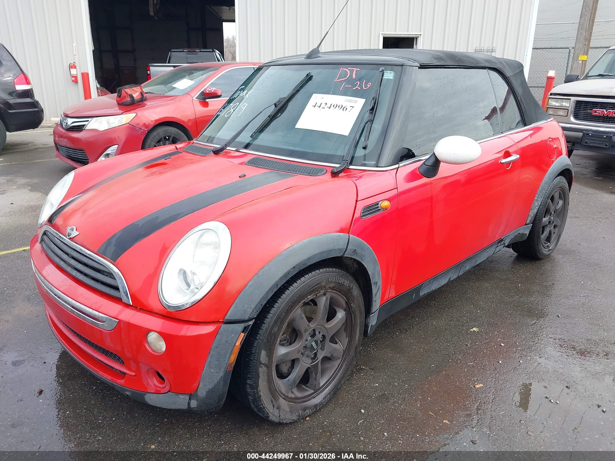 MINI COOPER image 2
