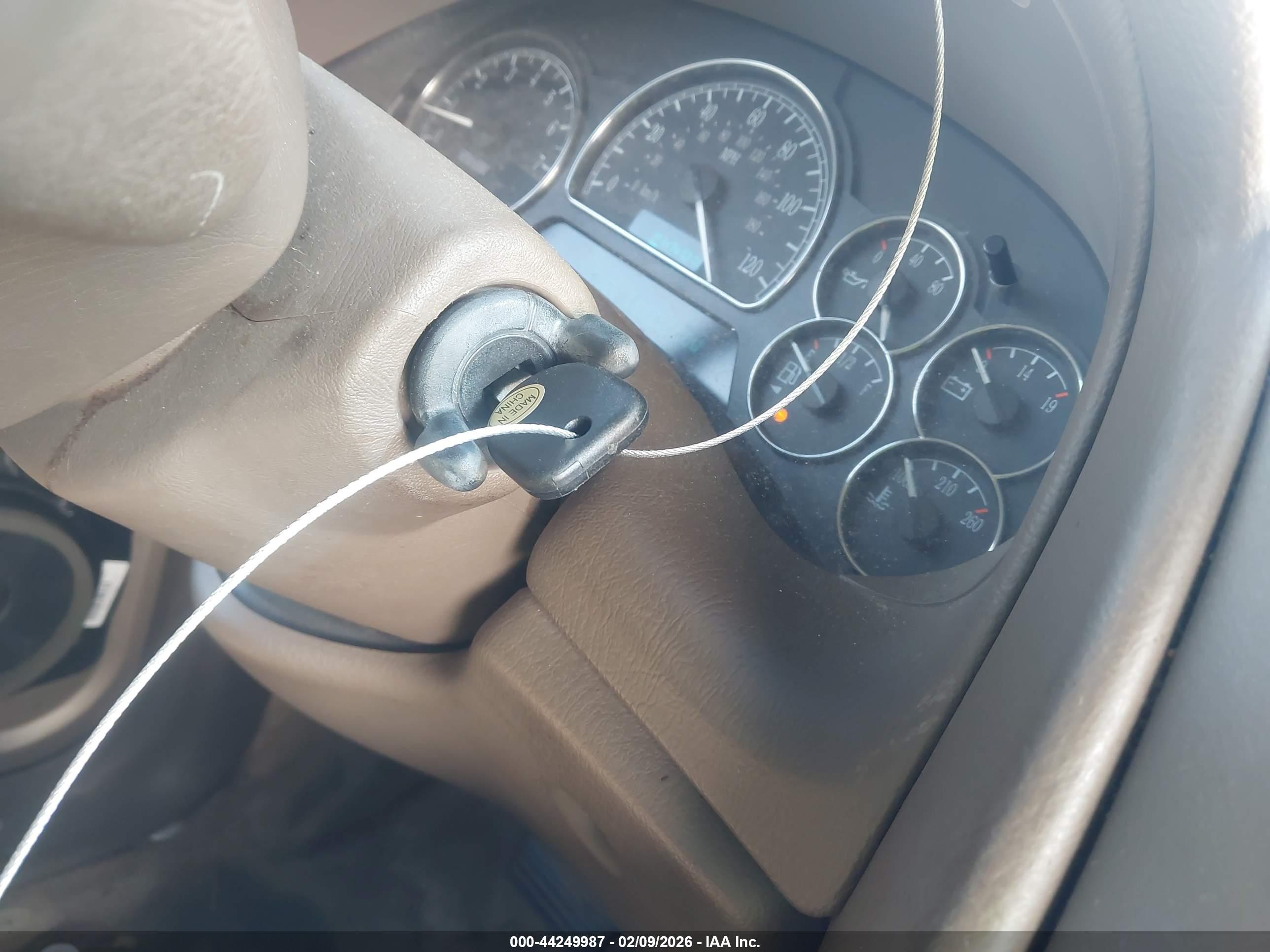 BUICK RAINIER image 11