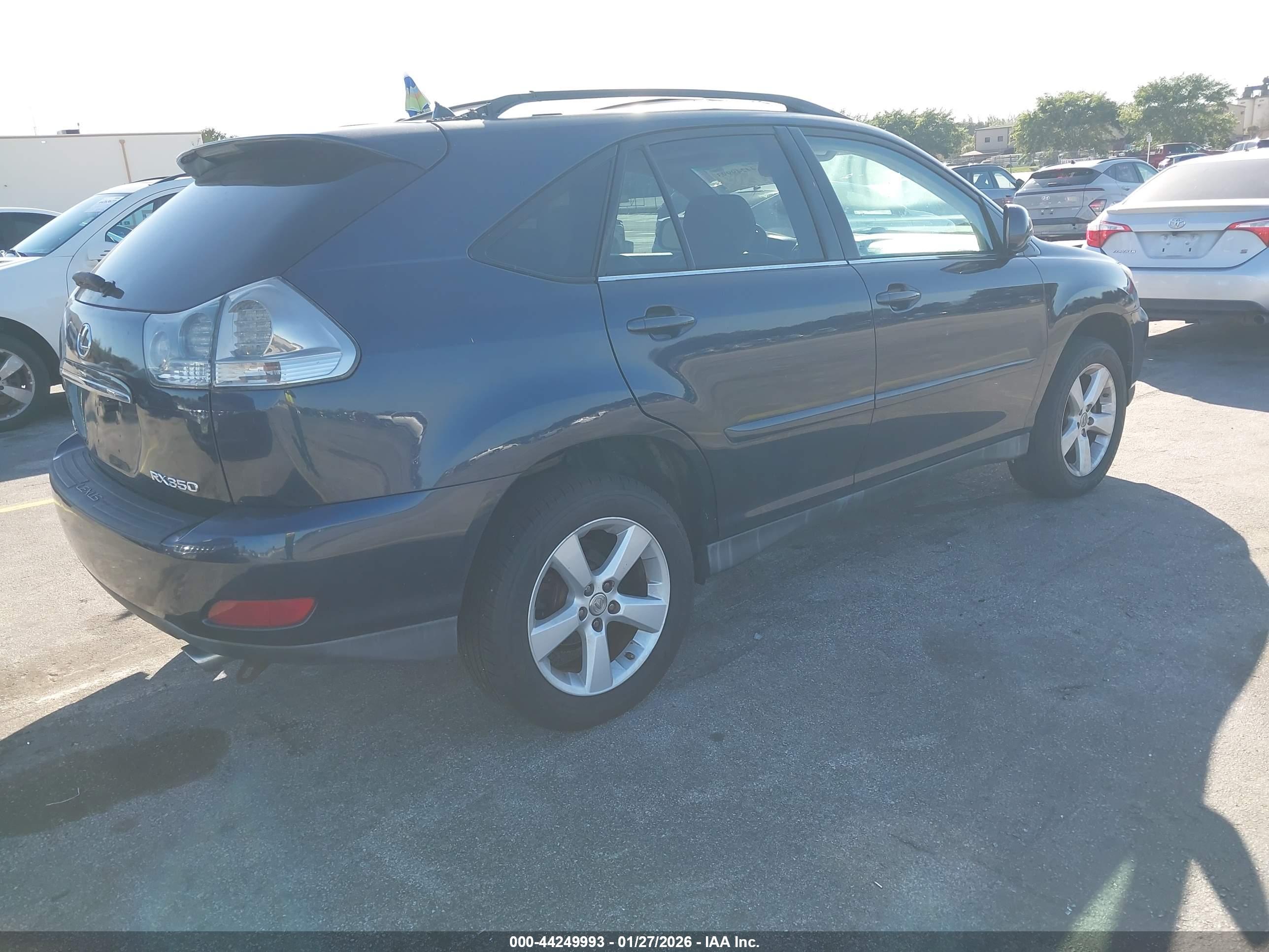 LEXUS RX image 4