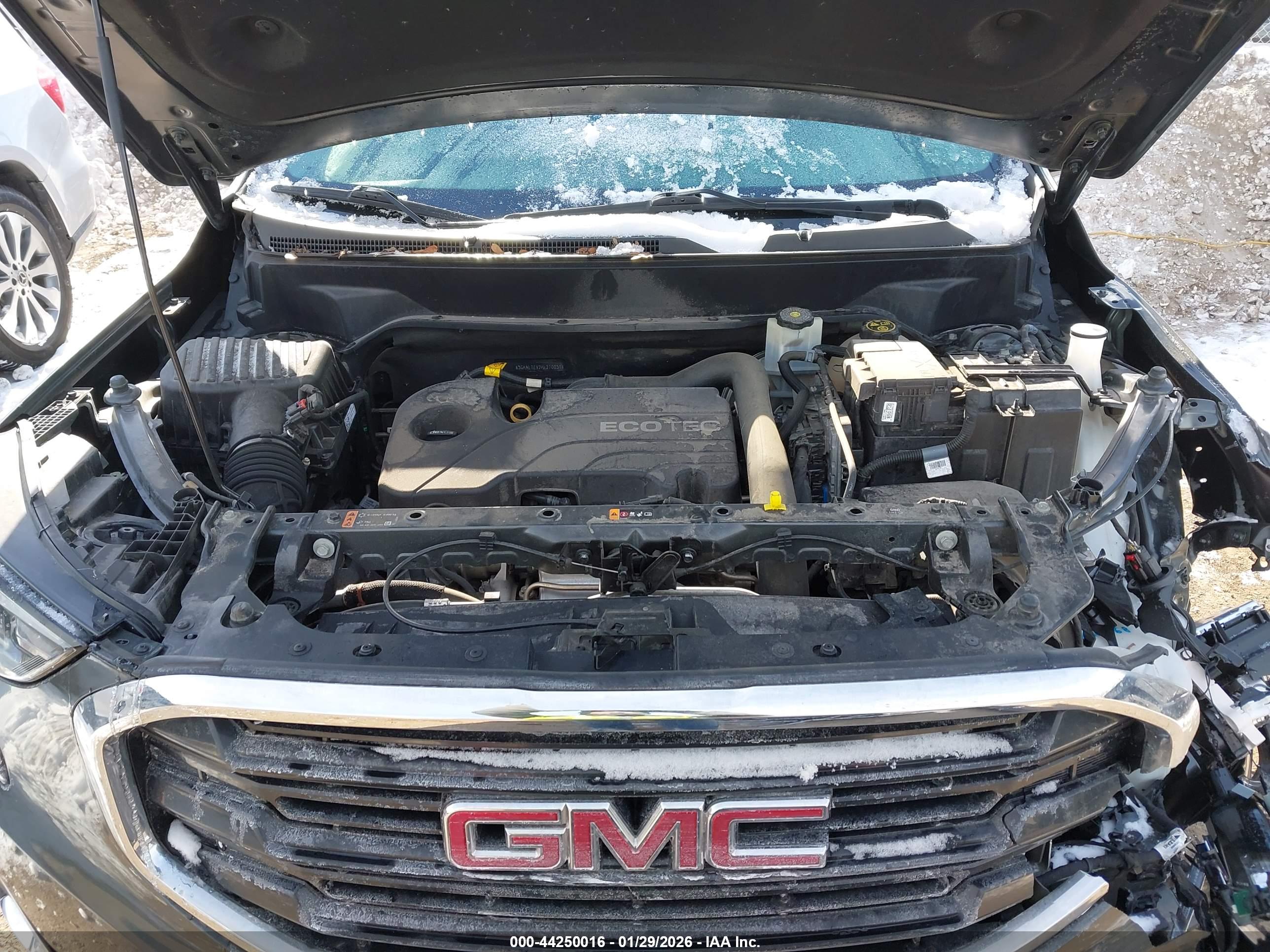 GMC TERRAIN image 10