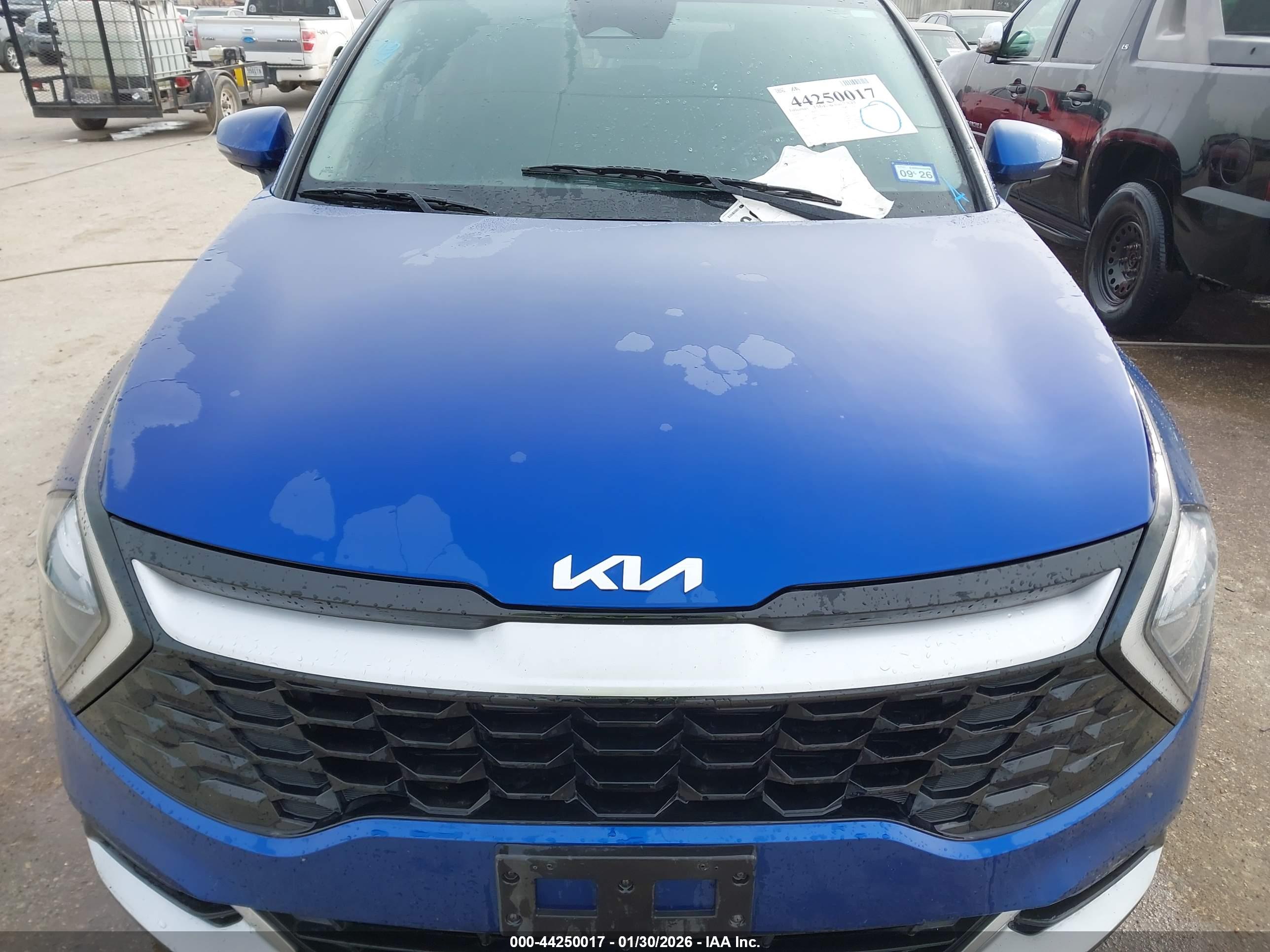 KIA SPORTAGE image 10