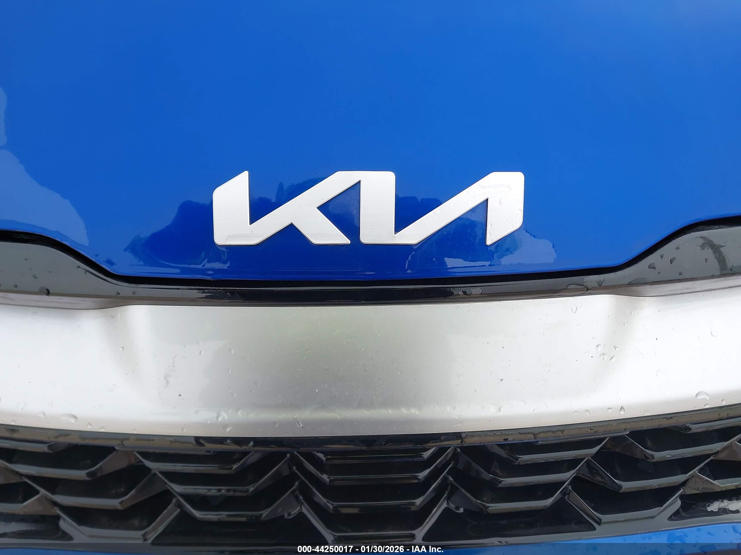 KIA SPORTAGE image 6