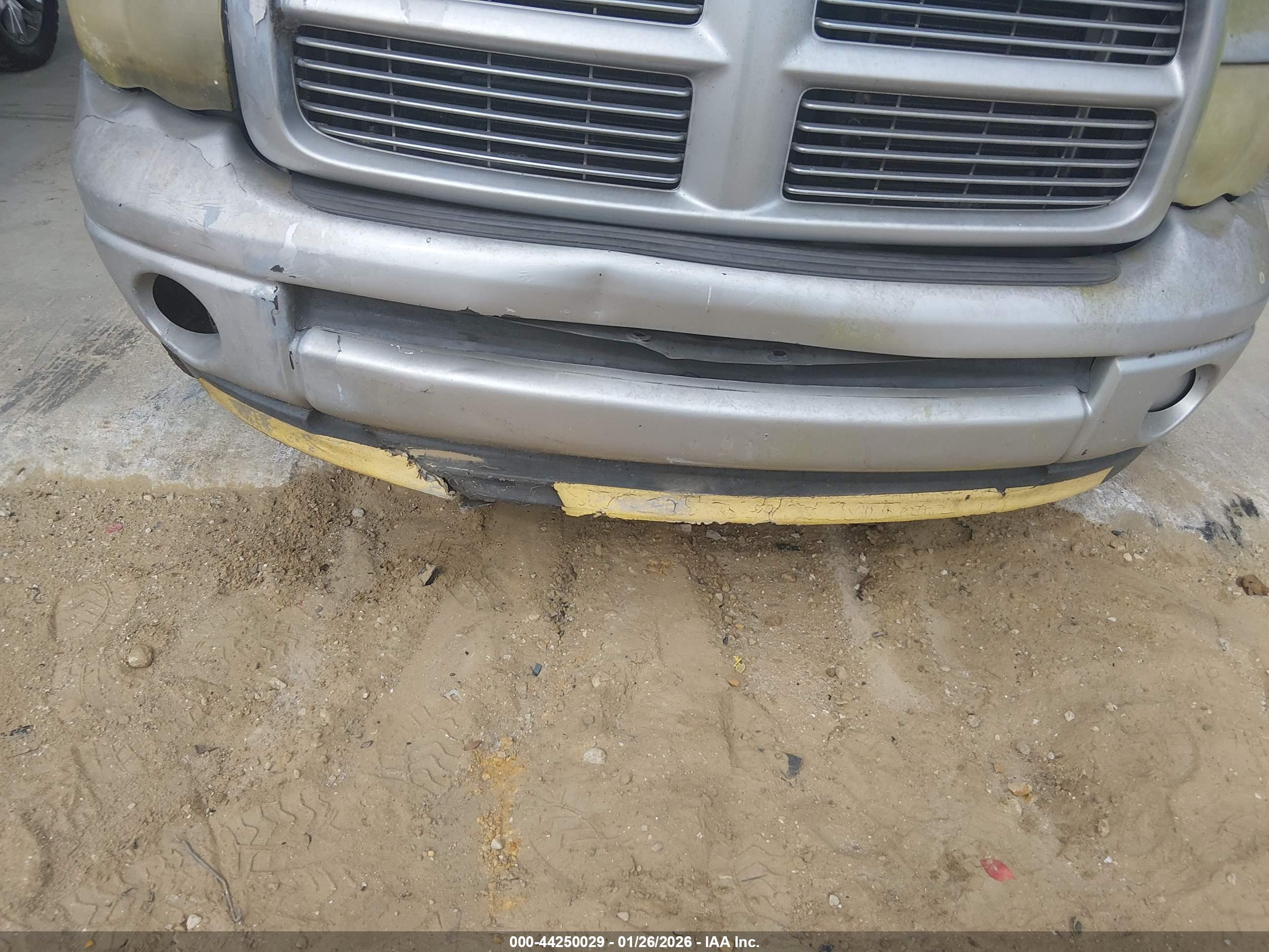 DODGE RAM image 6