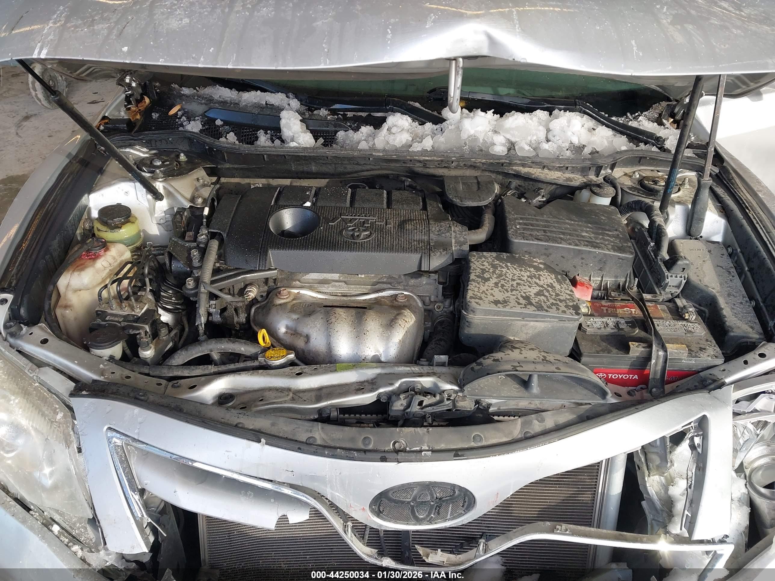 TOYOTA CAMRY image 10