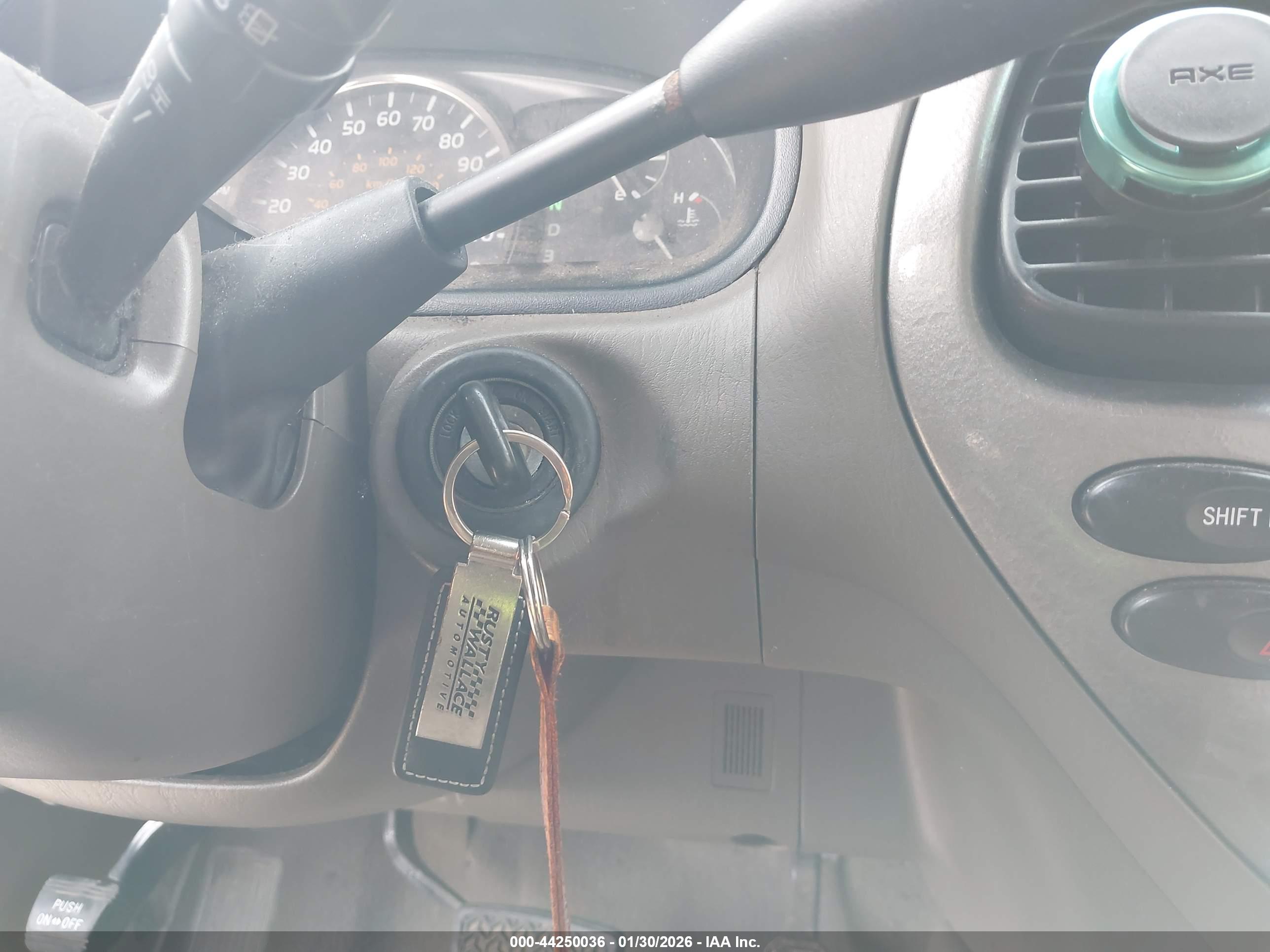 TOYOTA SEQUOIA image 11