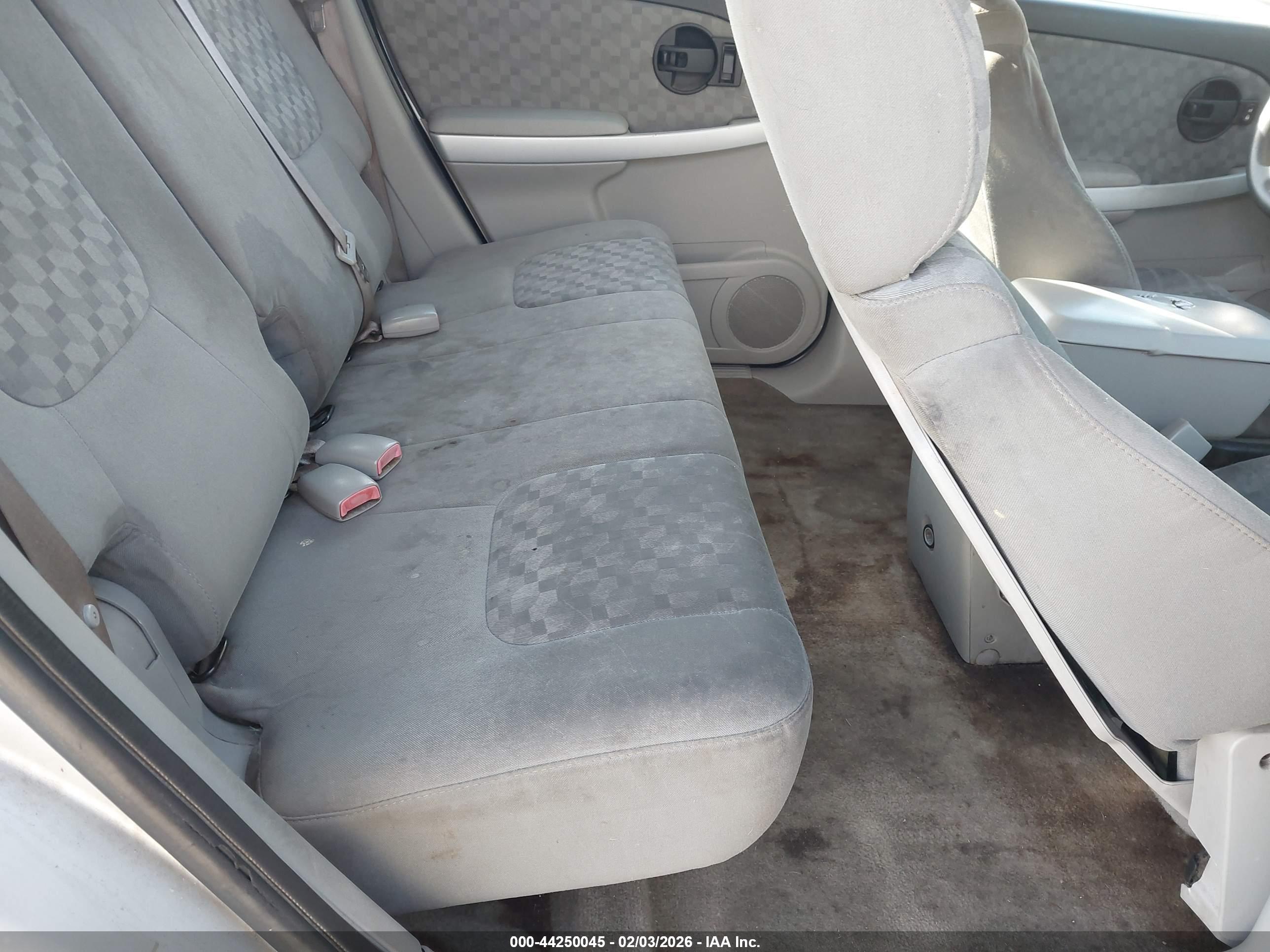 CHEVROLET EQUINOX image 8