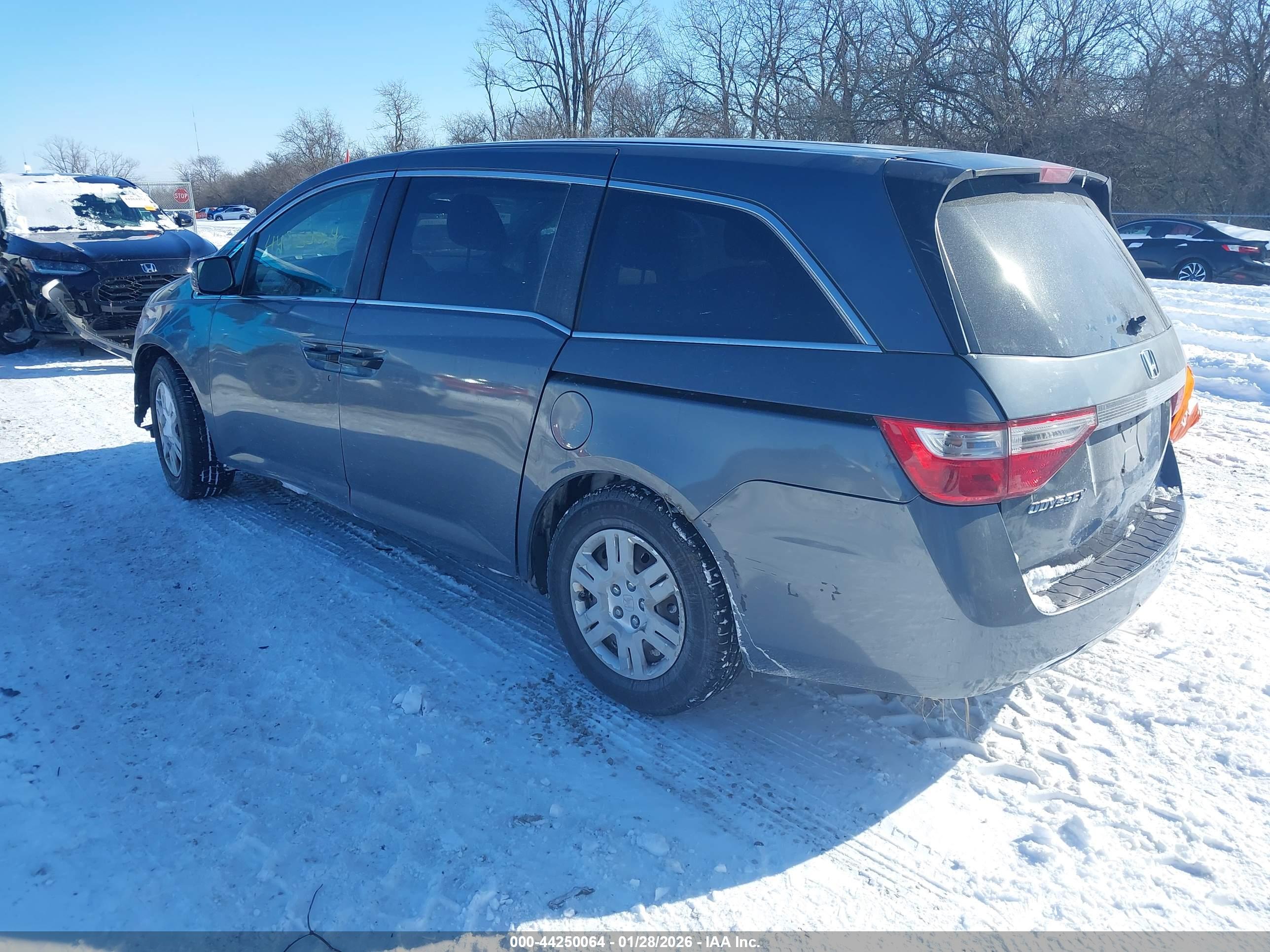 HONDA ODYSSEY image 3