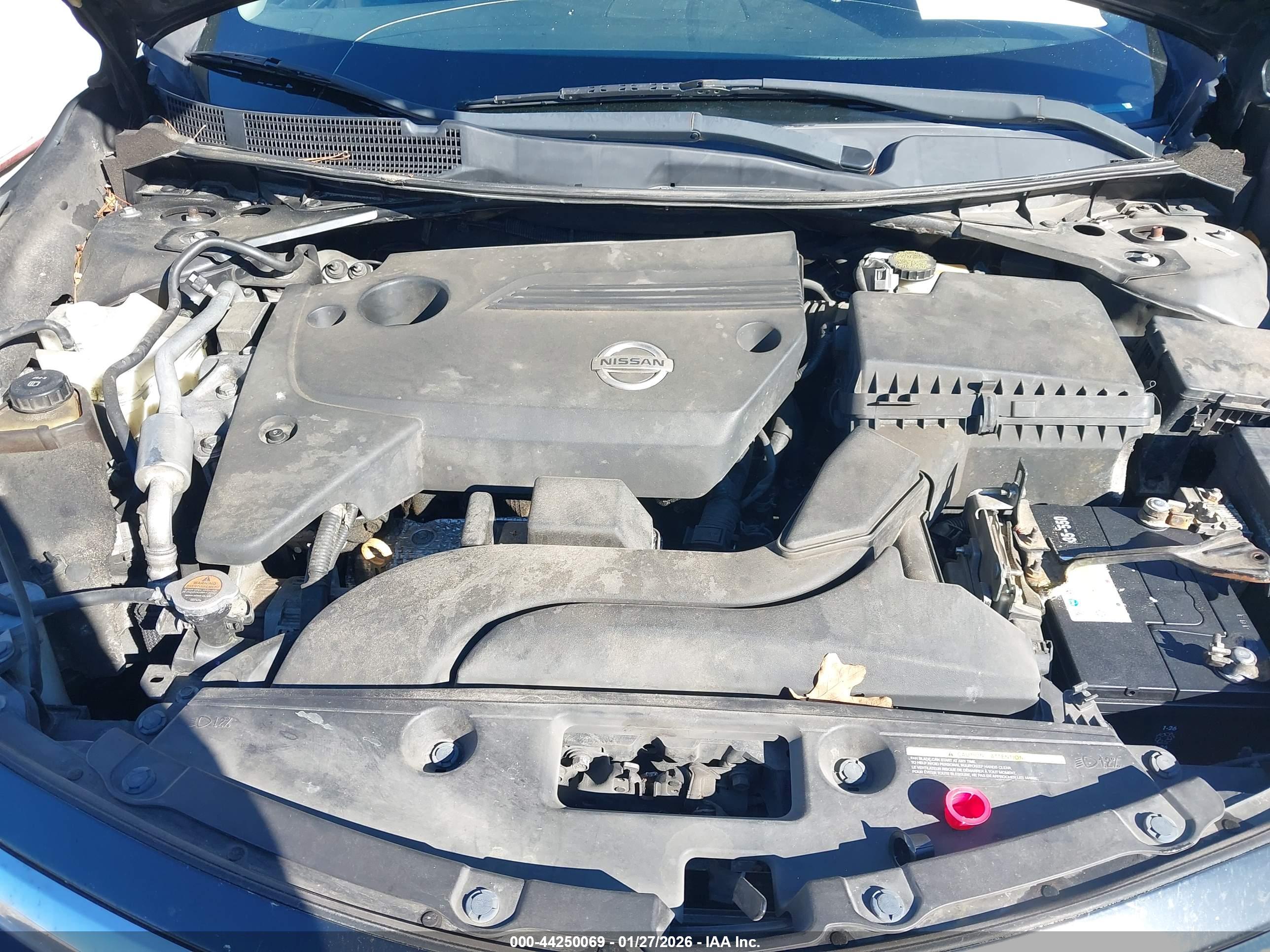 NISSAN ALTIMA image 10