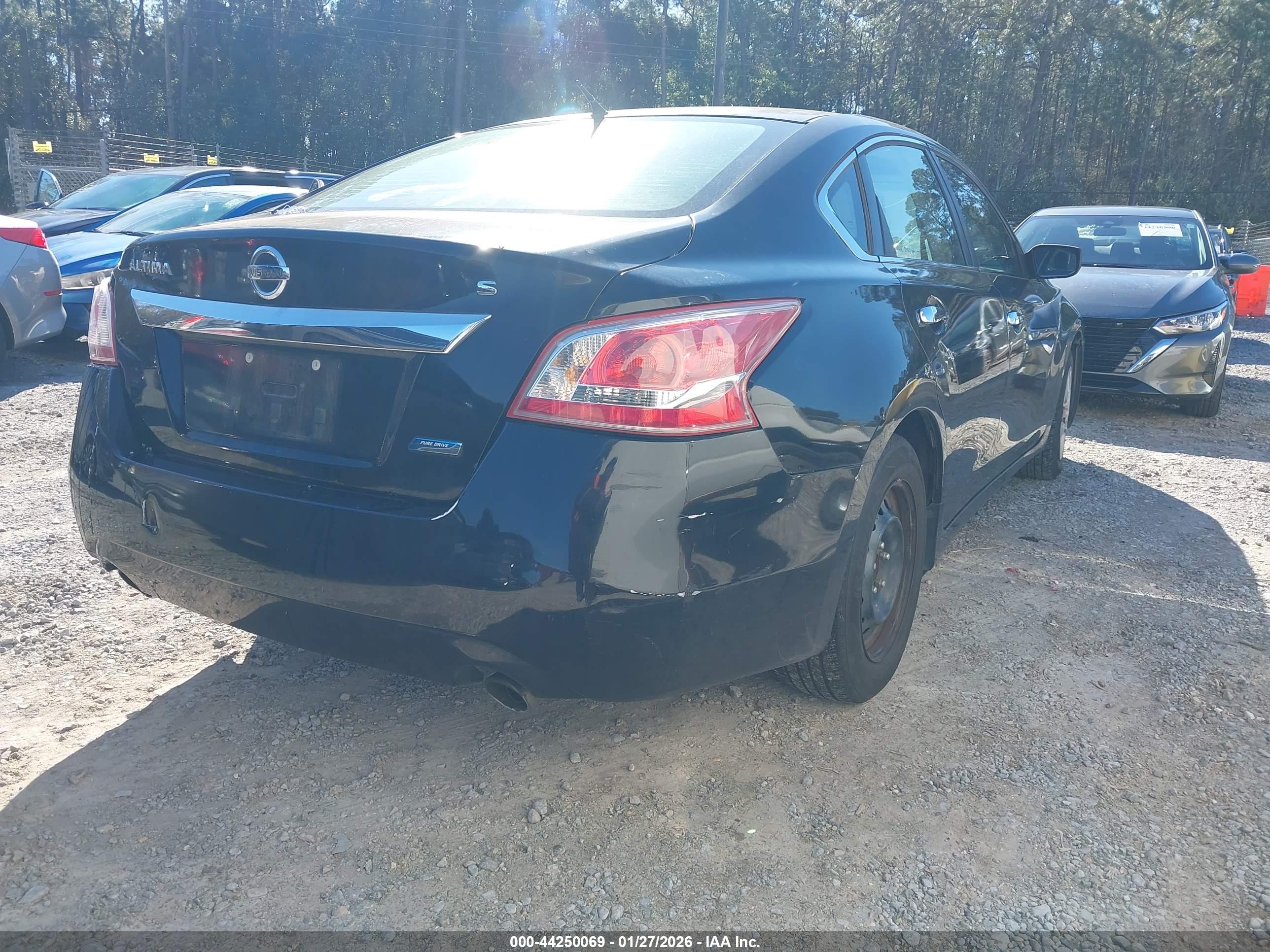 NISSAN ALTIMA image 4