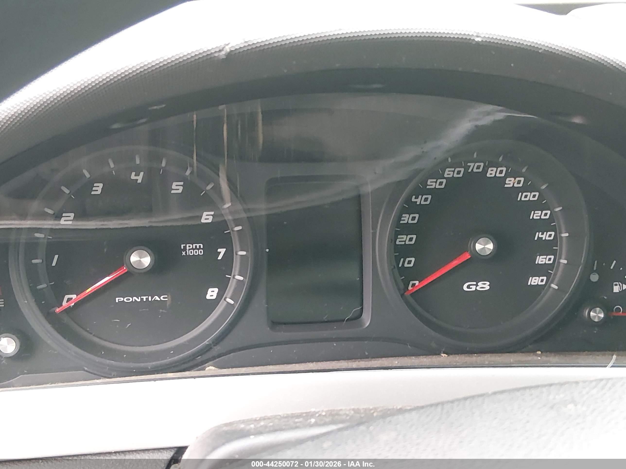PONTIAC G8 image 7