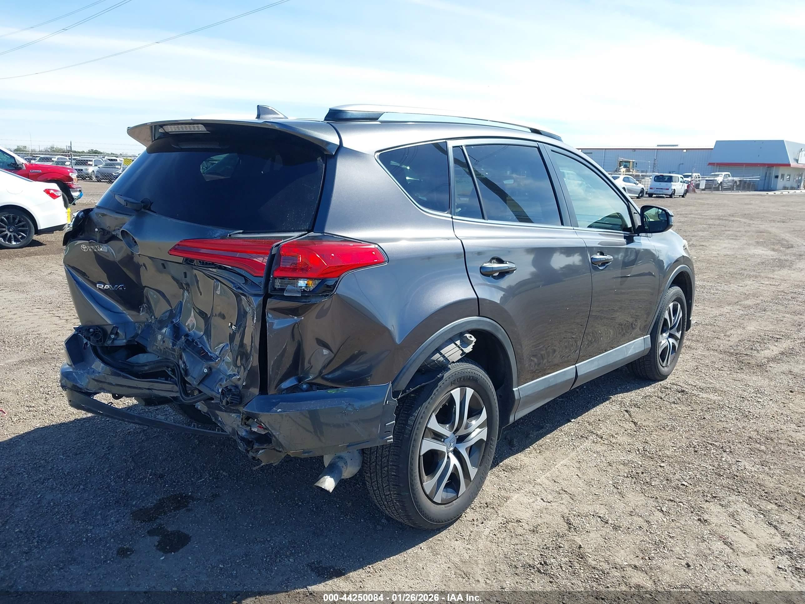TOYOTA RAV4 image 4
