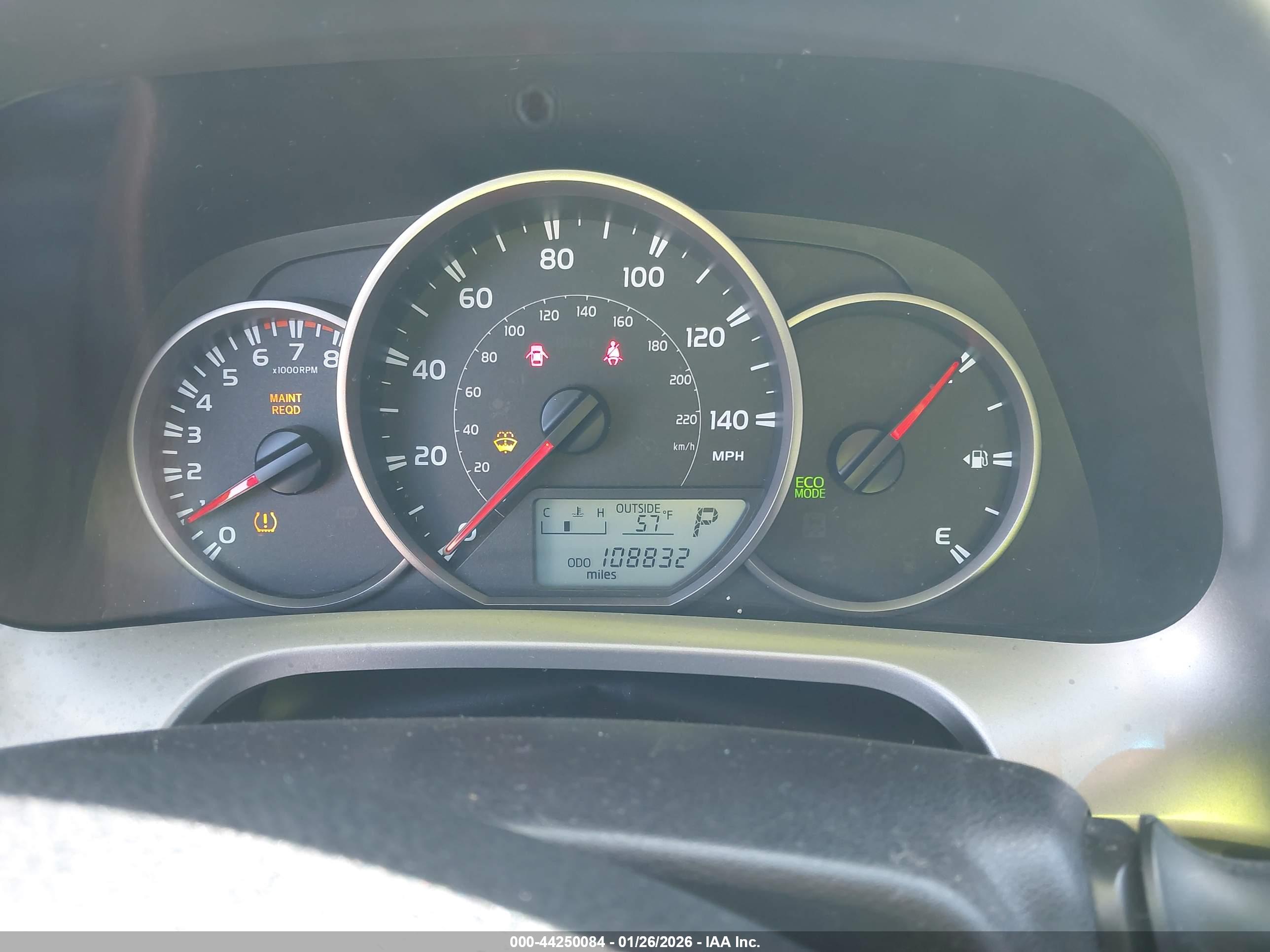 TOYOTA RAV4 image 7