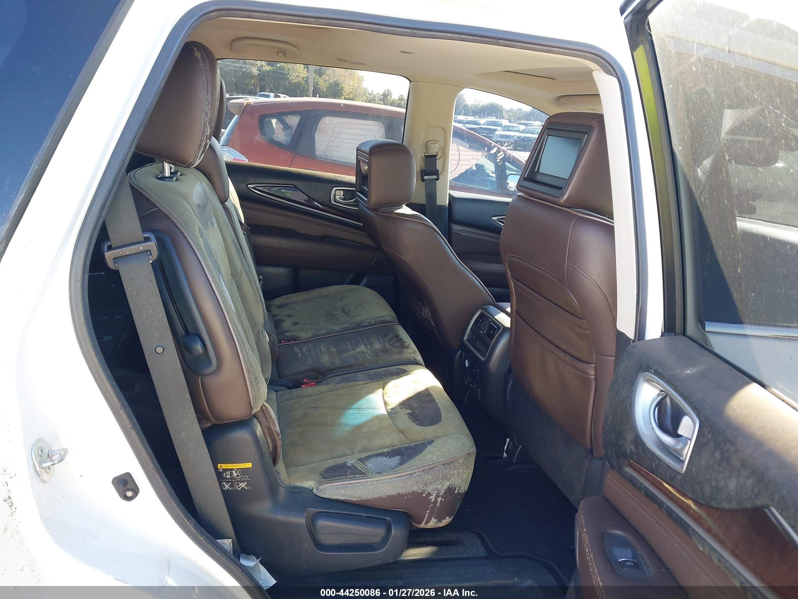 INFINITI QX60 image 8