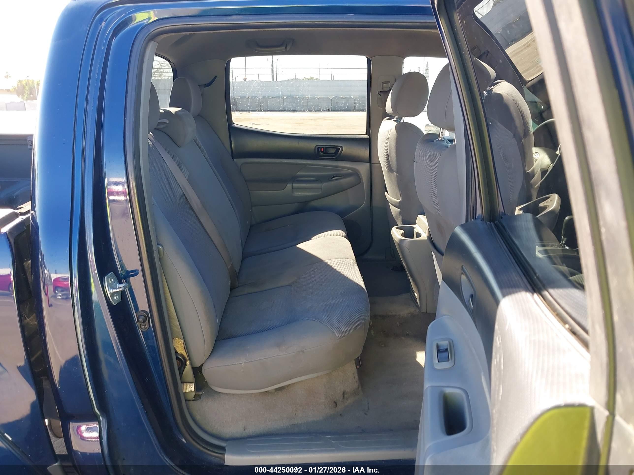 TOYOTA TACOMA image 8